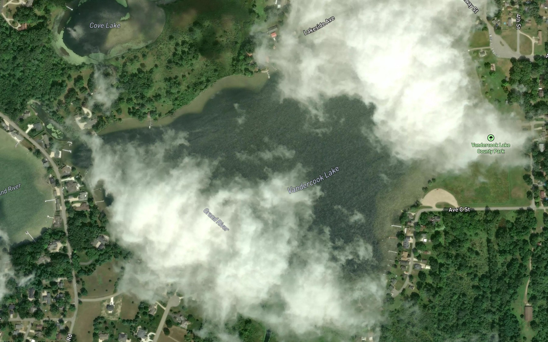 Satellite map of the Vandercook Lake