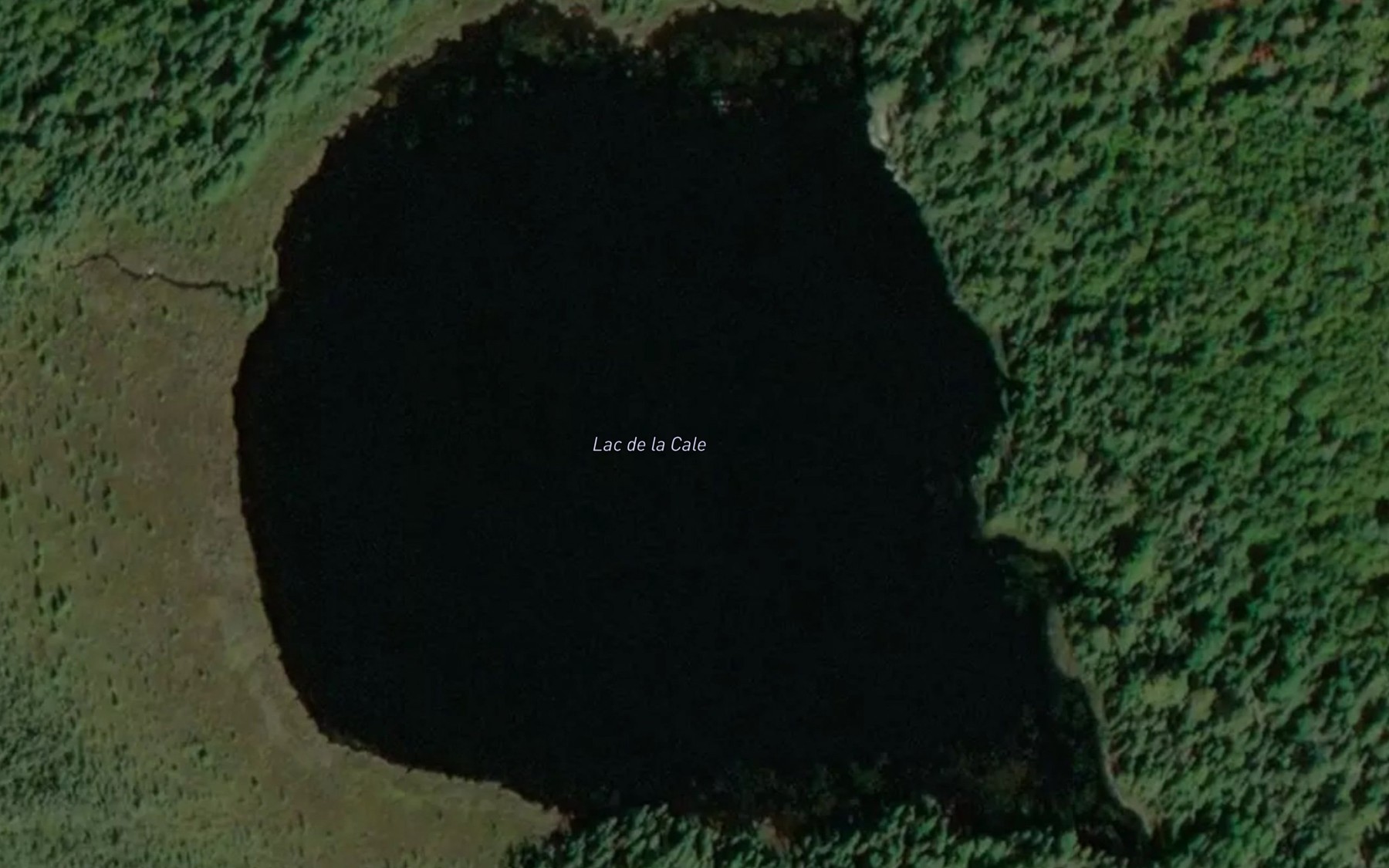 Satellite map of the Lac de la Cale