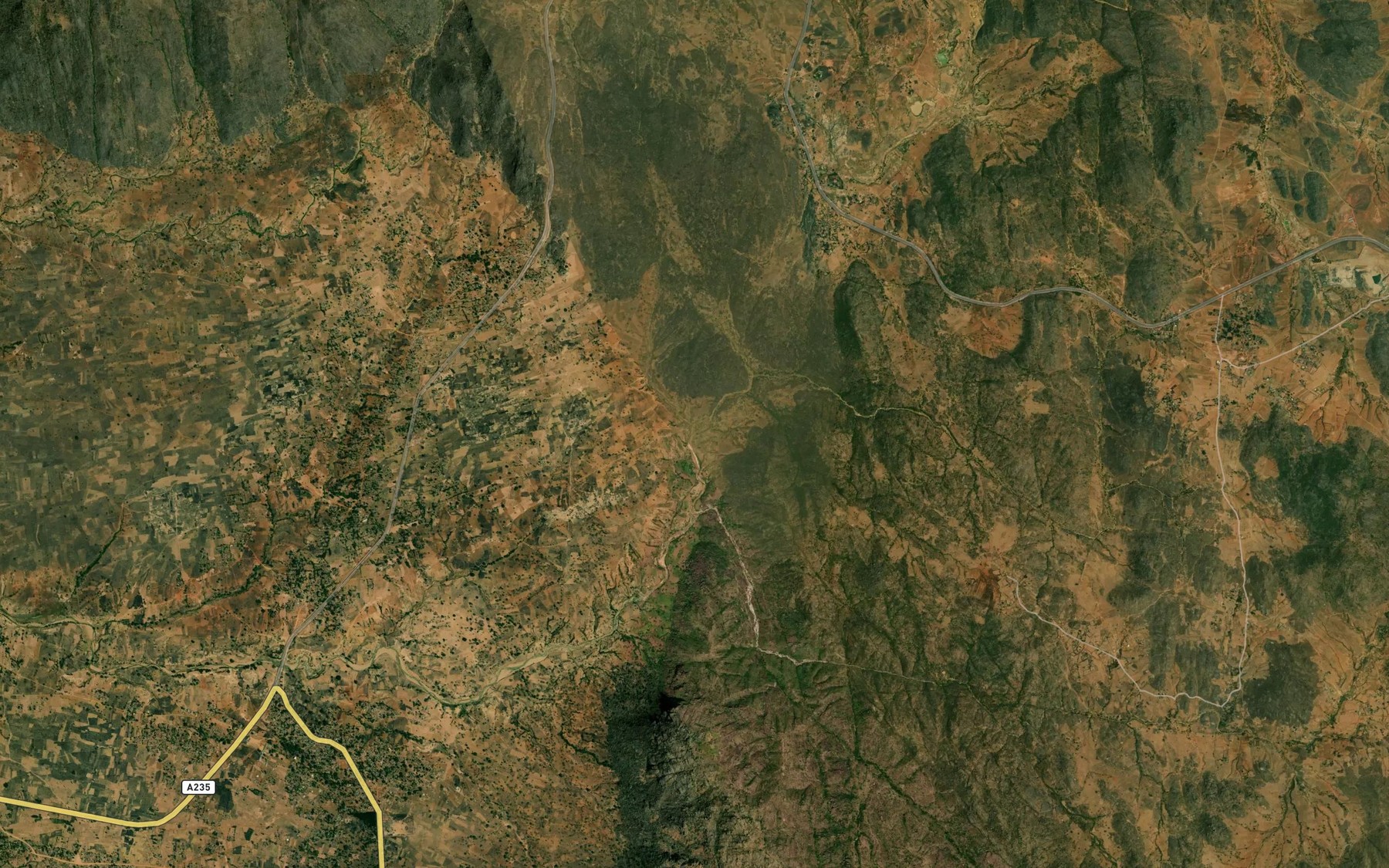 Satellite map of the Uria