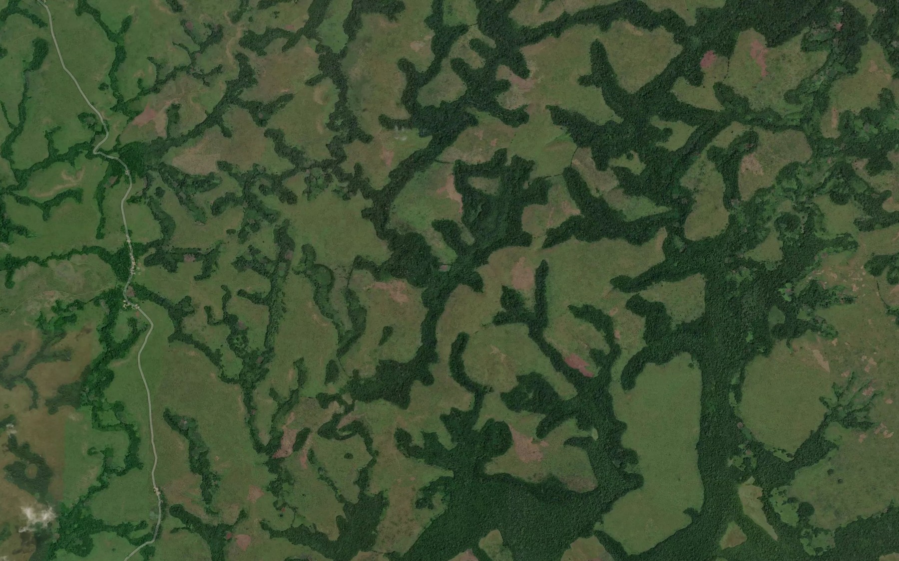 Satellite map of the Louloula