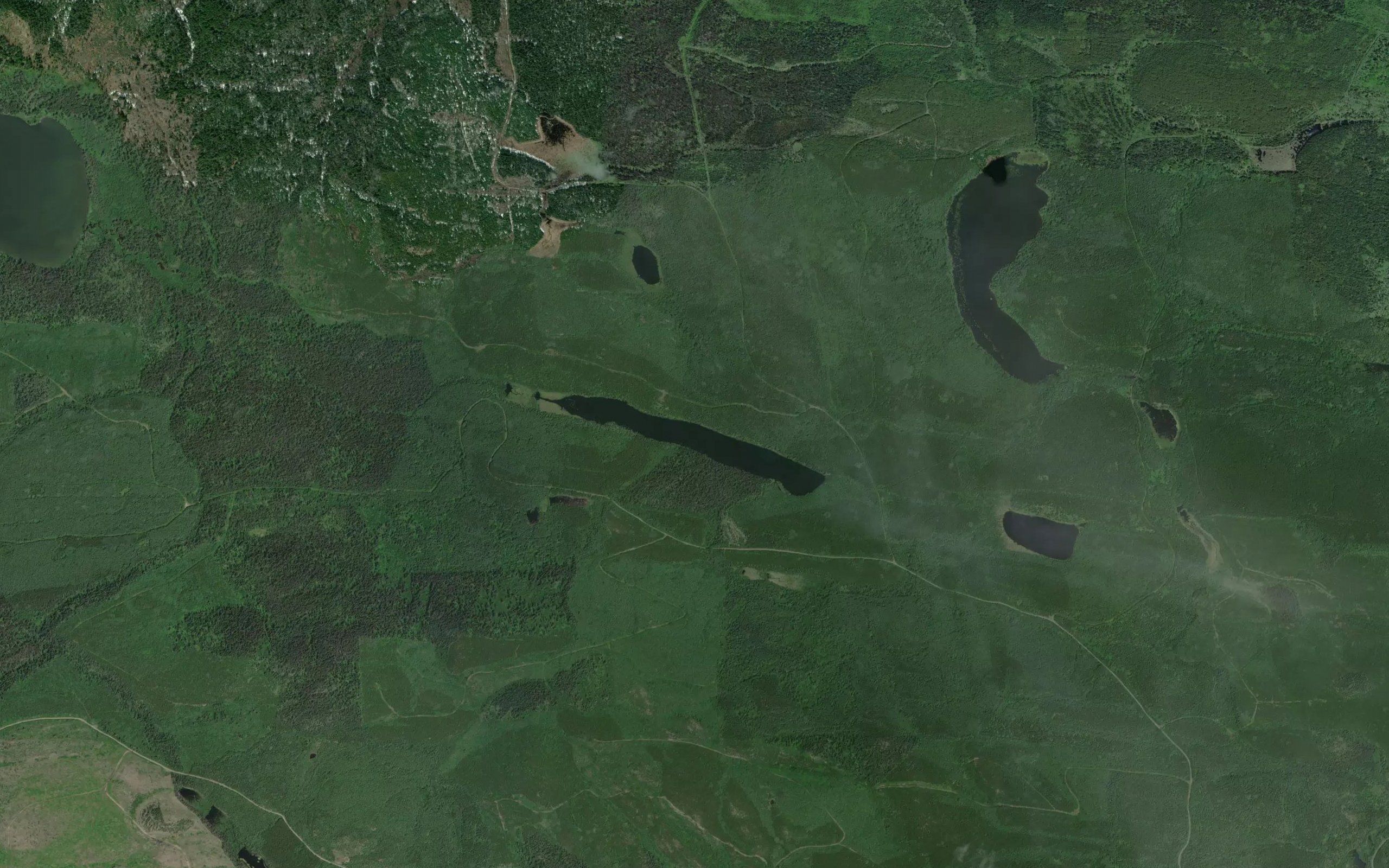 Tandat Lake