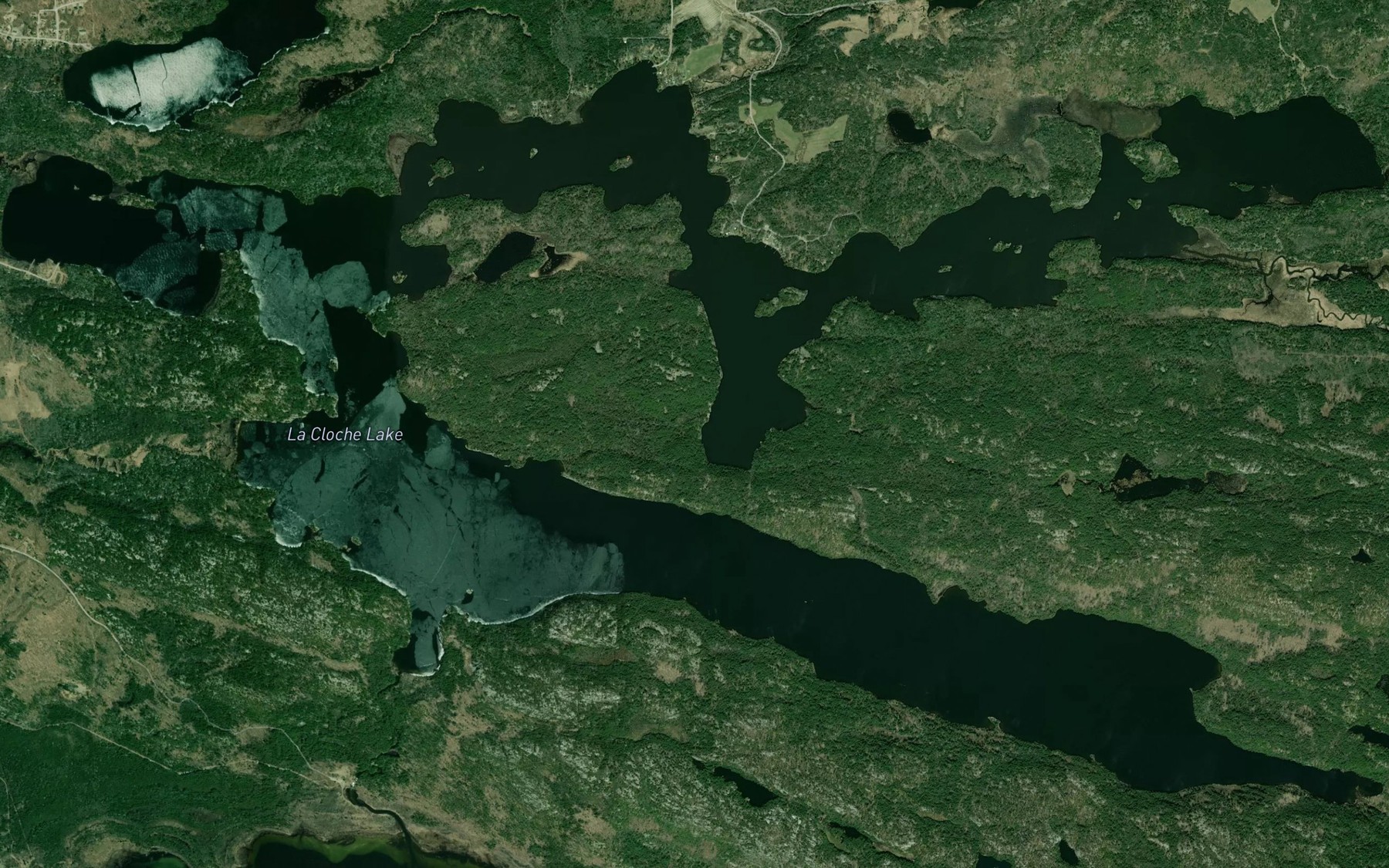 Satellite map of the La Cloche Lake