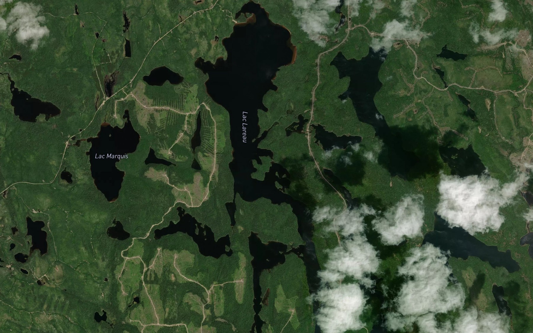 Satellite map of the Lac Lareau