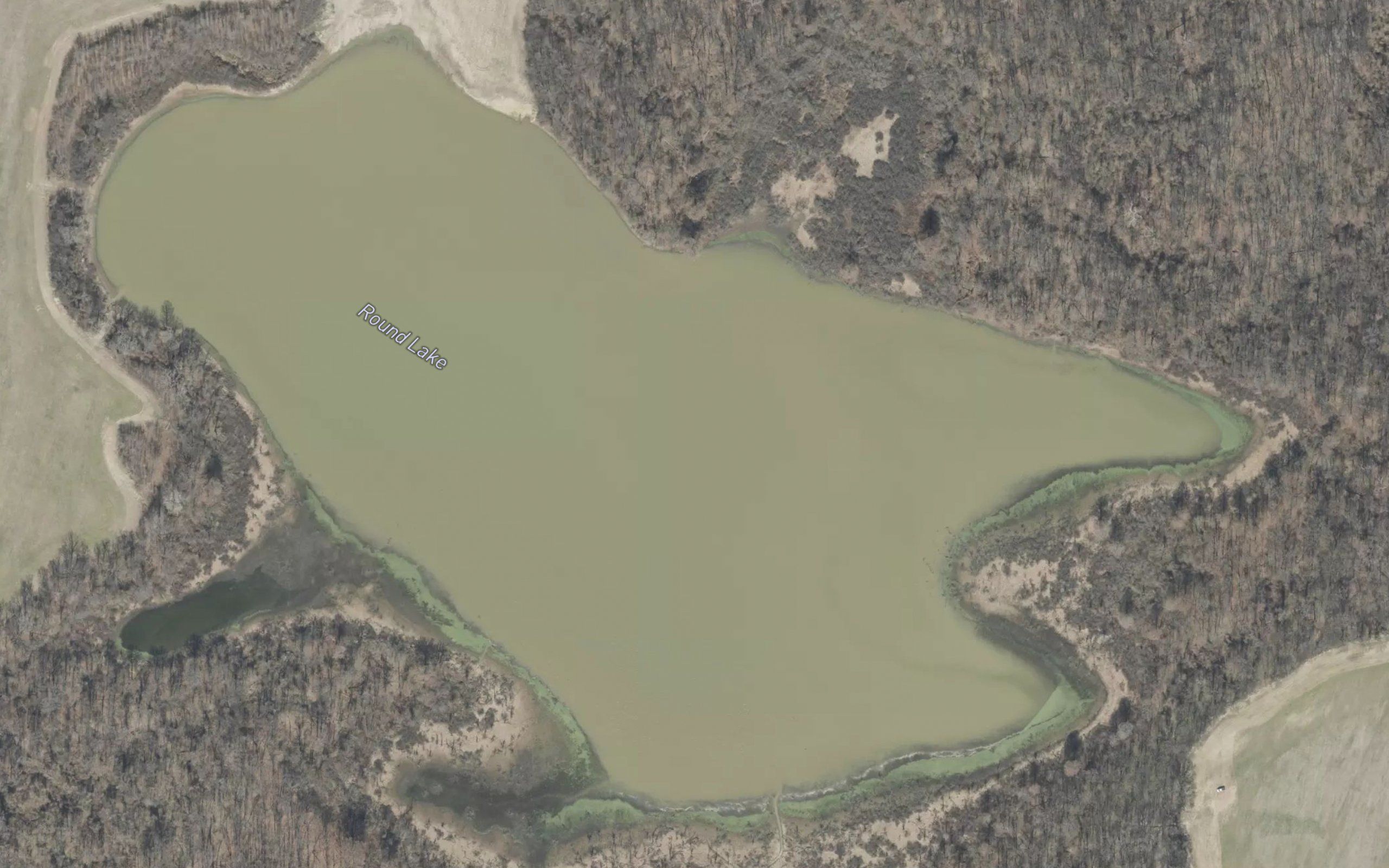 Round Lake