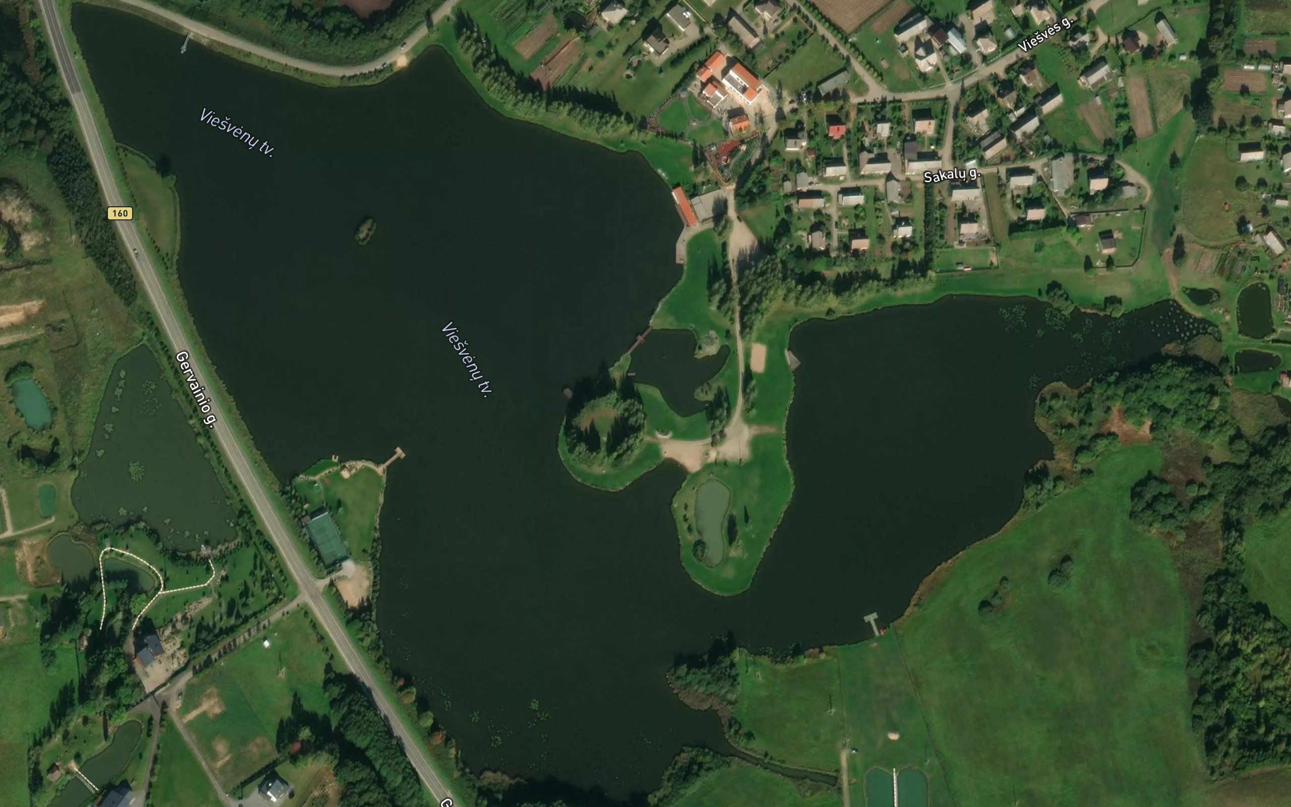 Viesvenu Tvenkinys