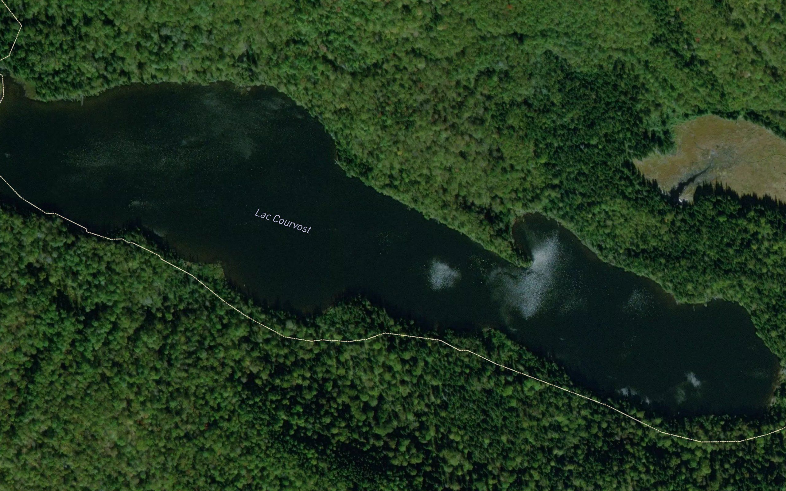 Lac Courvost