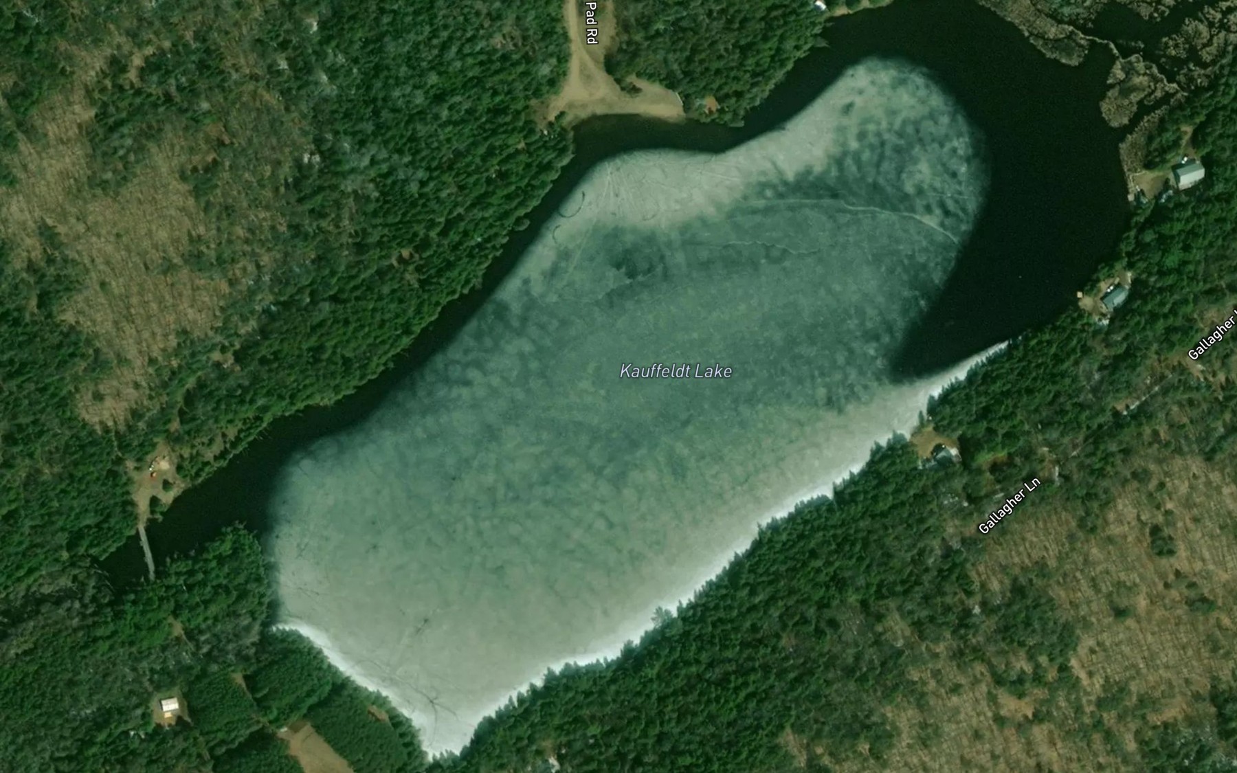 Satellite map of the Kauffeldt Lake