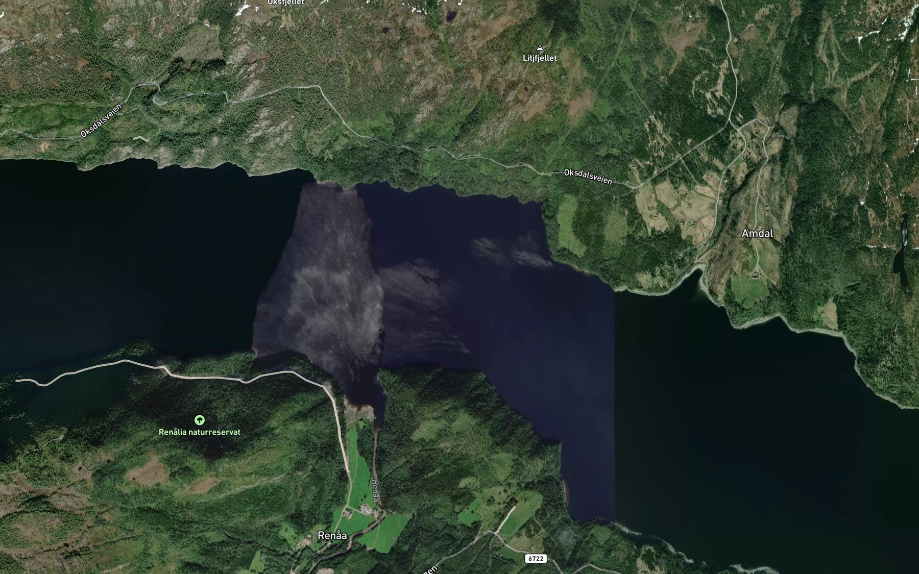Satellite map of the Reinaa