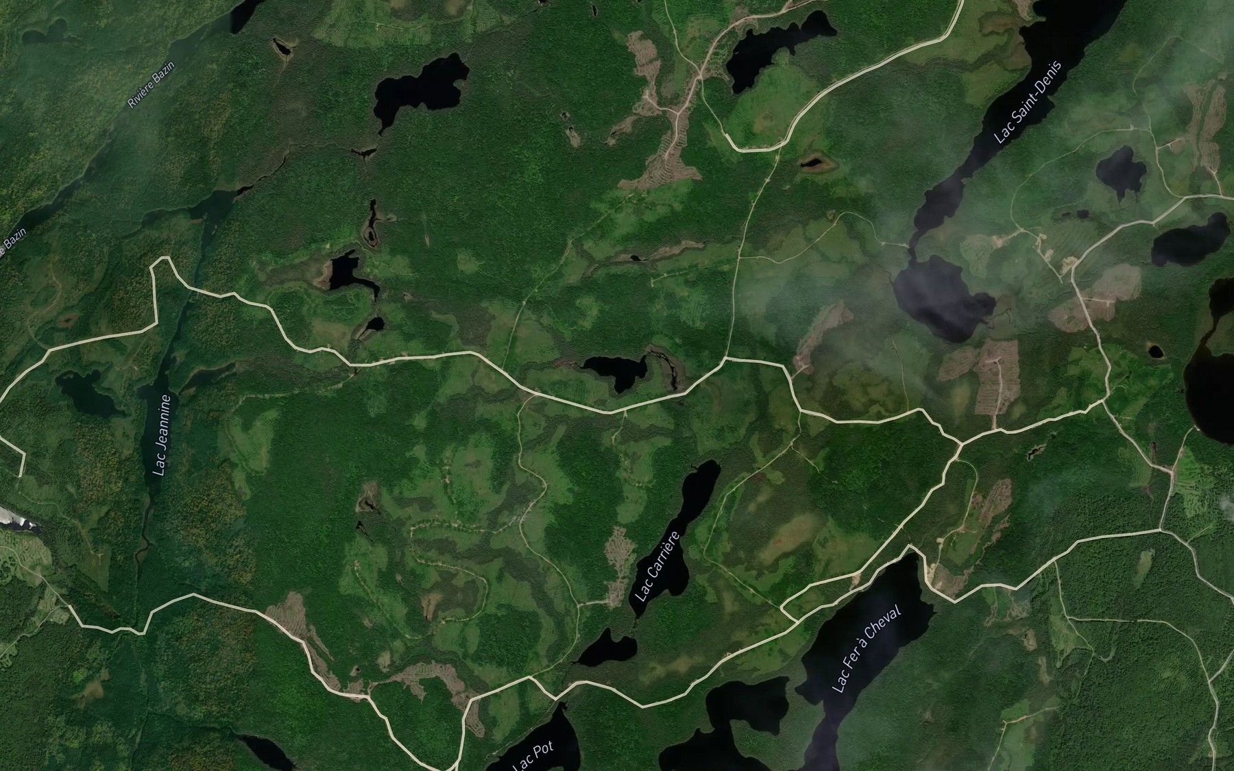Satellite map of the Lac de la Grande Cote