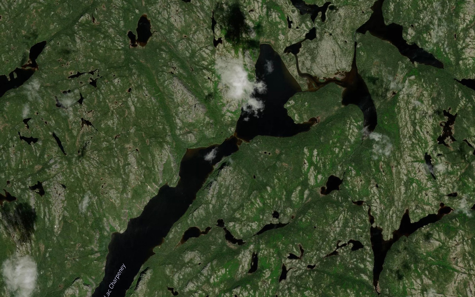 Satellite map of the Passe Kauapauakaht