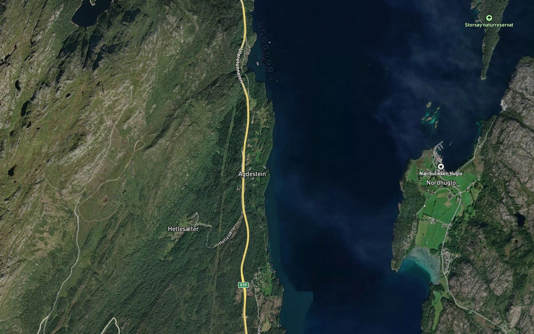 Satellite map of the Agdesteinsvika