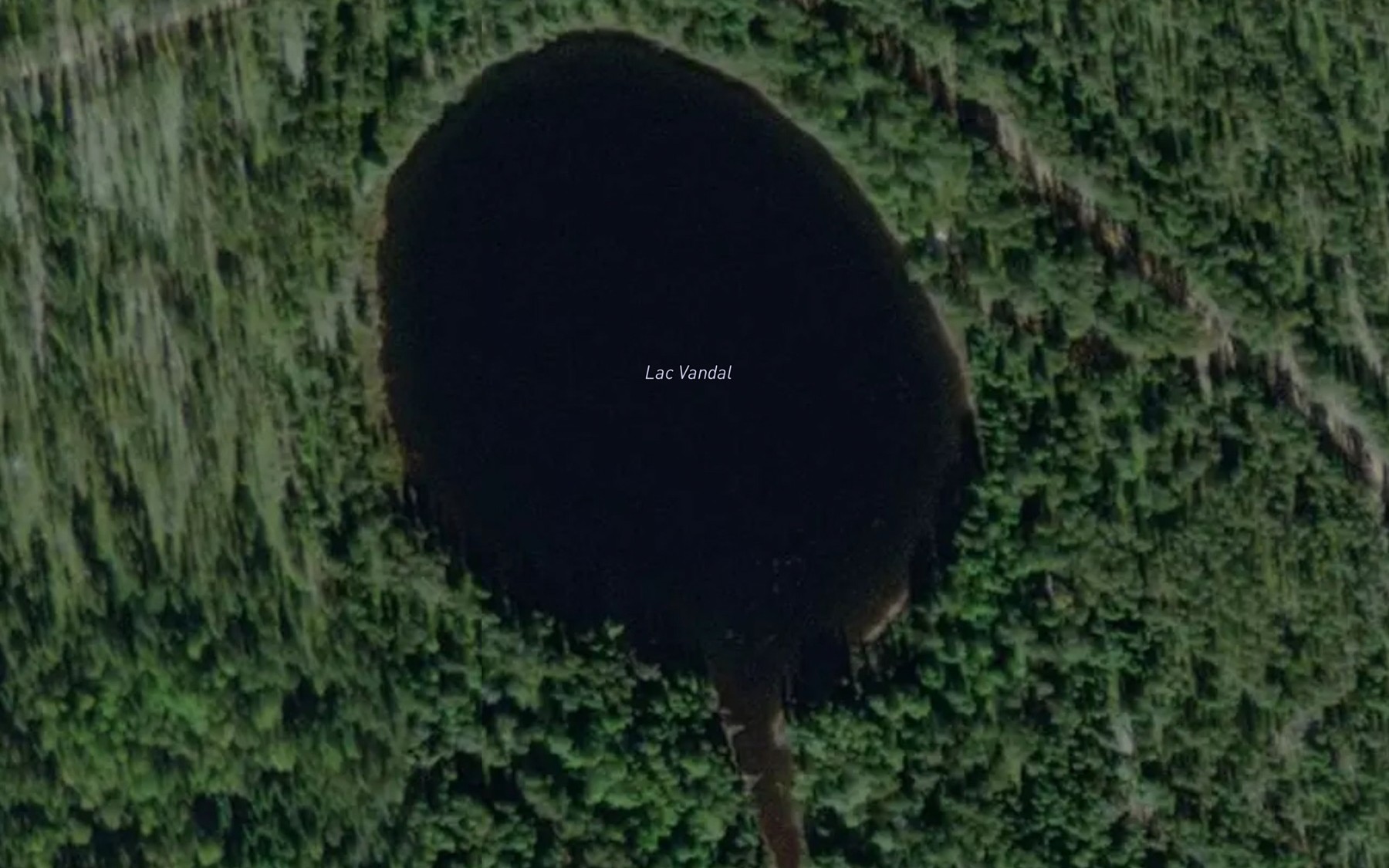 Satellite map of the Lac Vandal