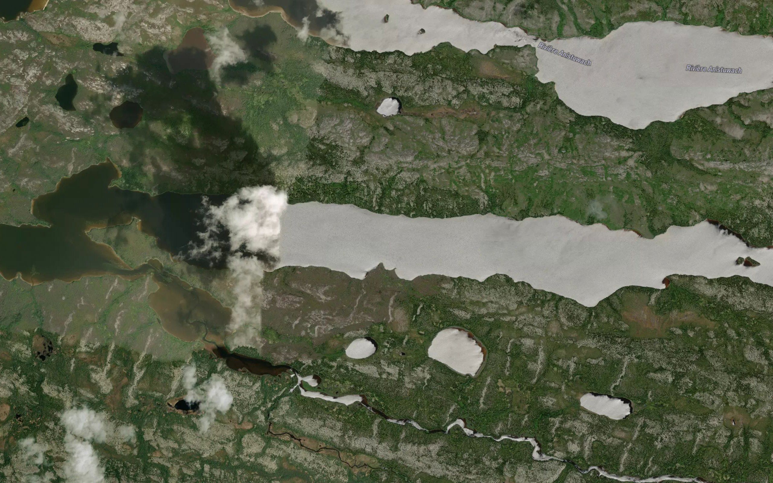 Lac Skuchisihikanis