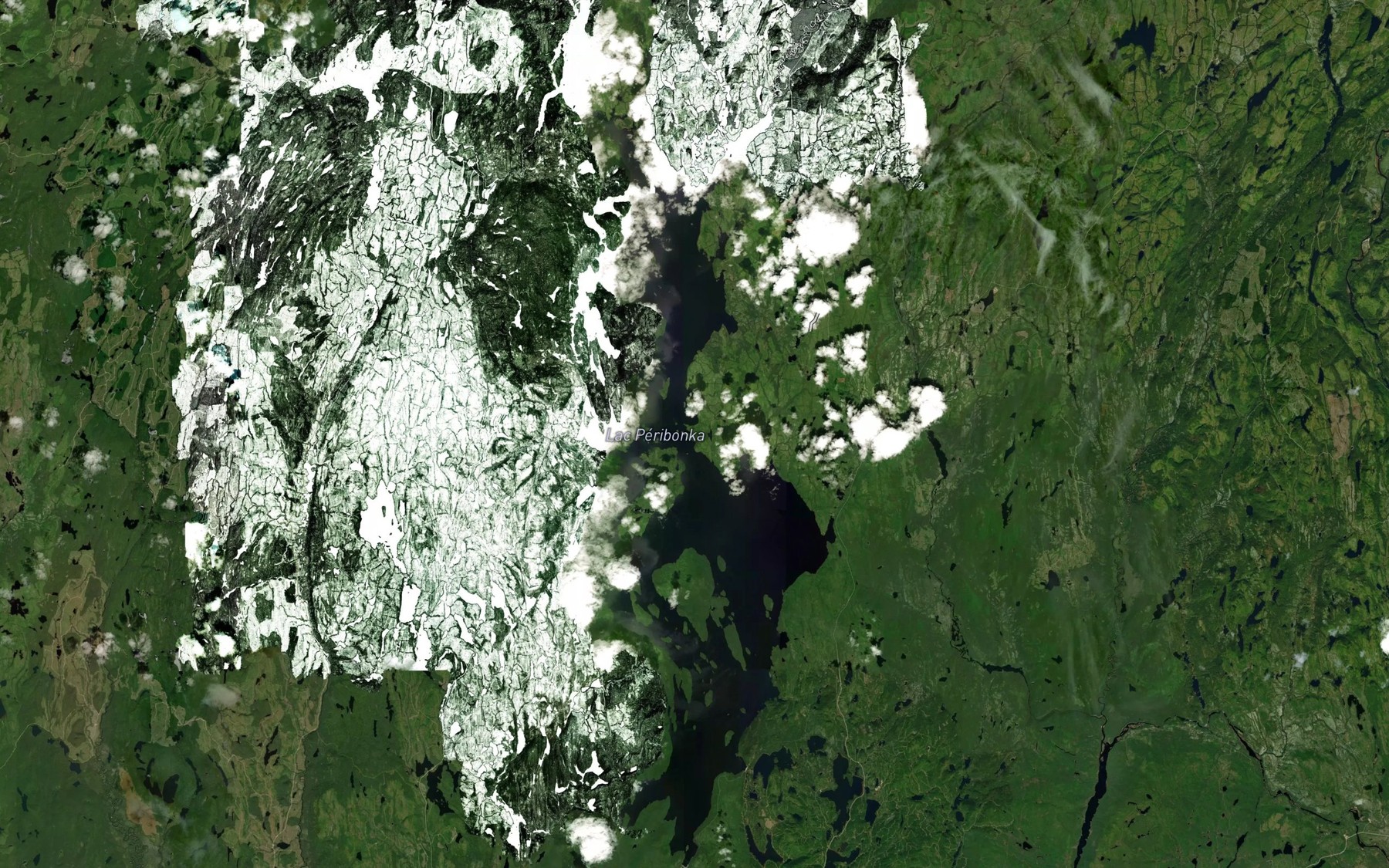 Satellite map of the Lac Peribonka