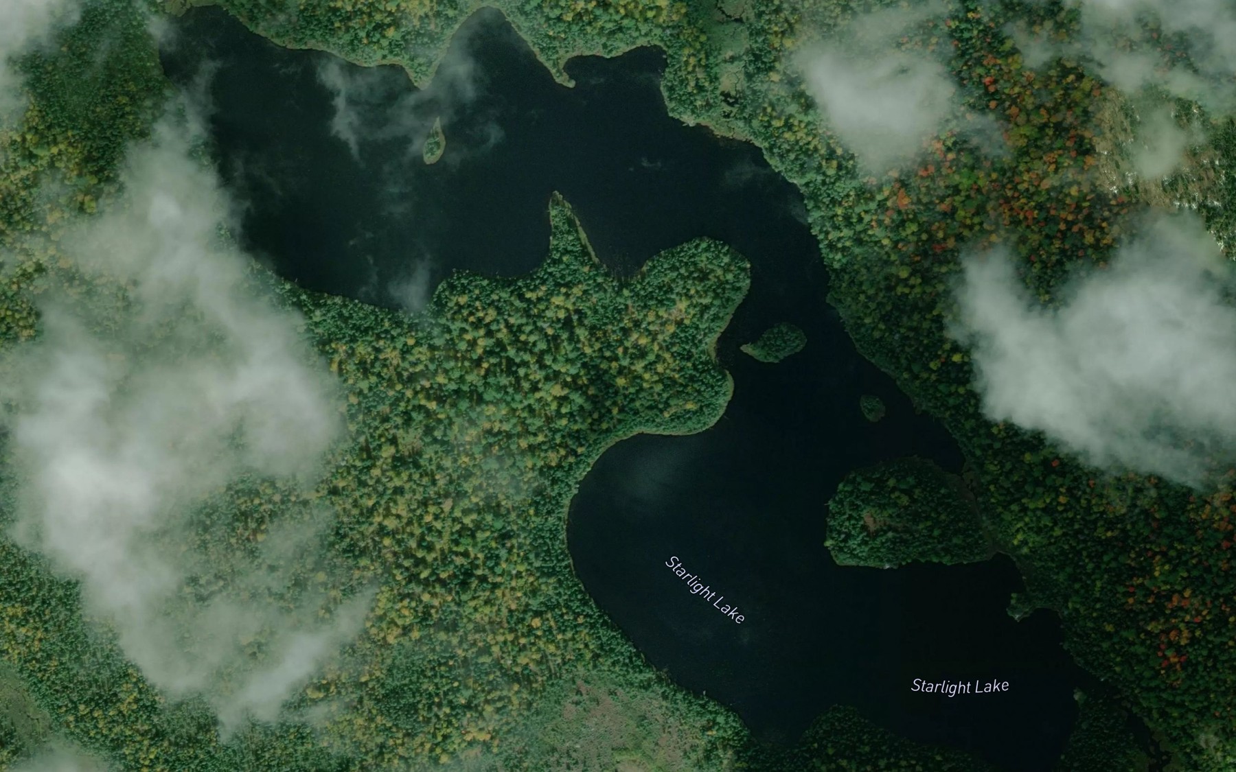 Satellite map of the Starlight Lake