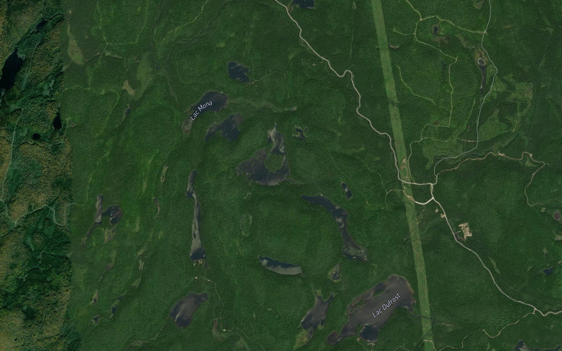 Satellite map of the Lac Kalmar