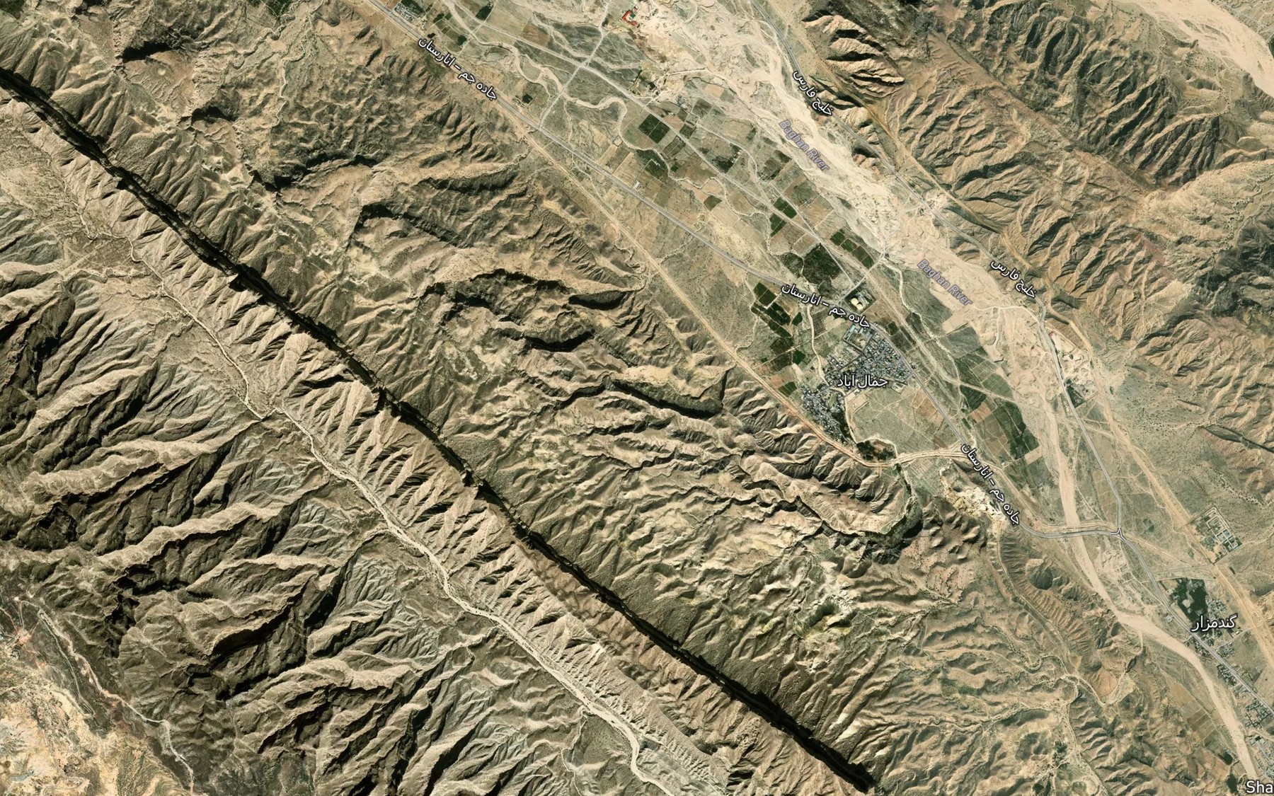 Satellite map of the Cheshmeh-ye Shahr-e Banu