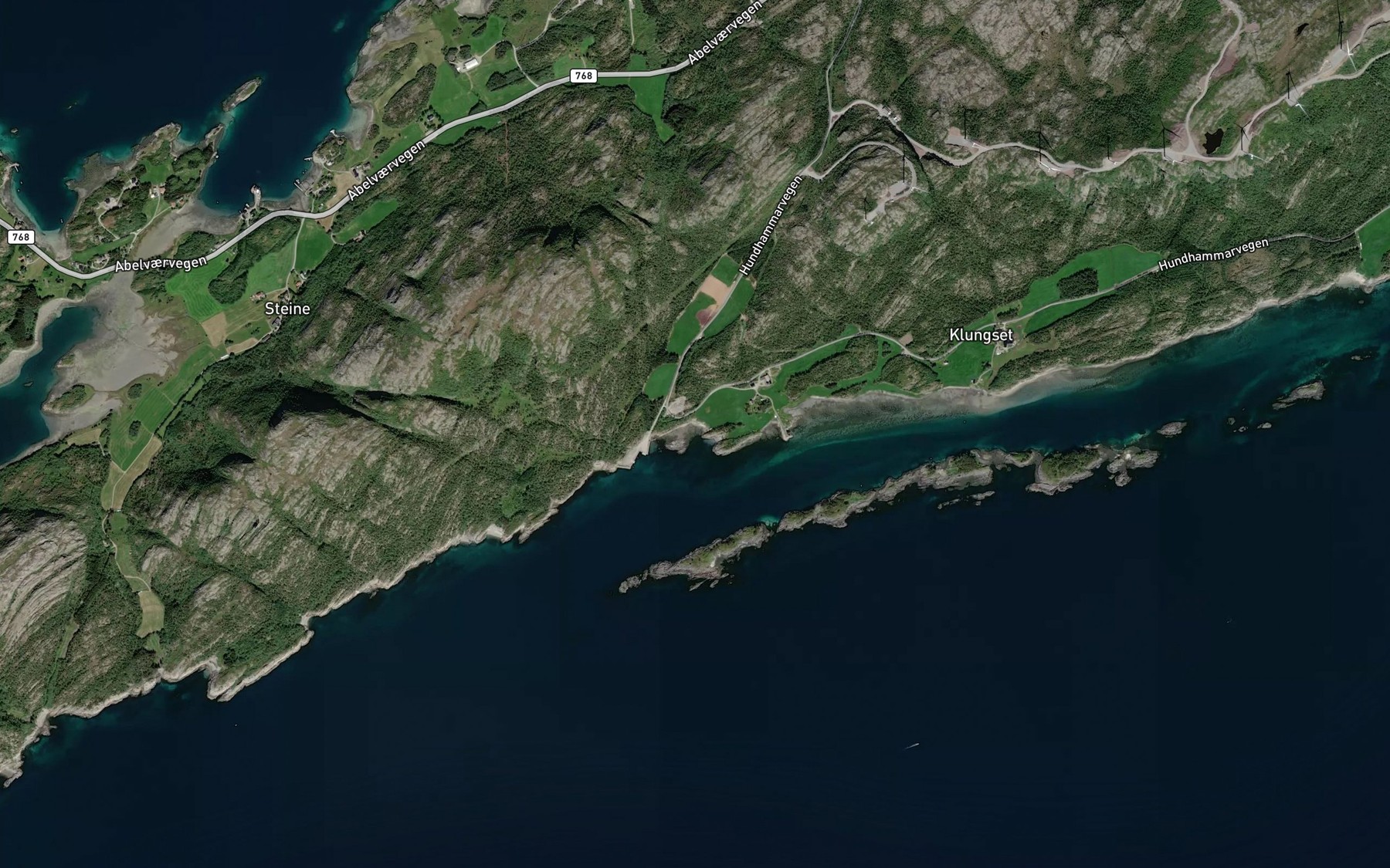 Satellite map of the Lovvika