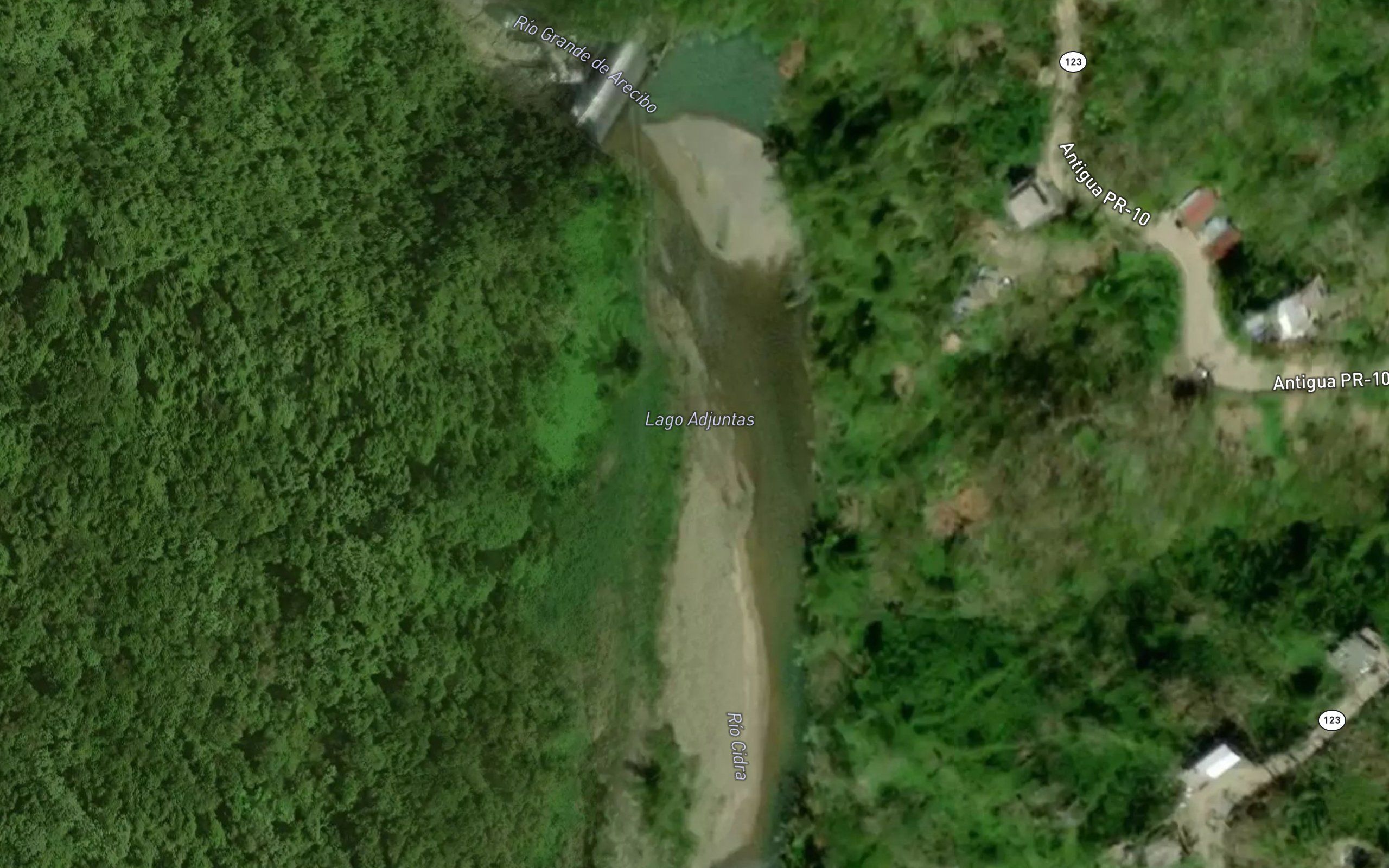 Lago Adjuntas