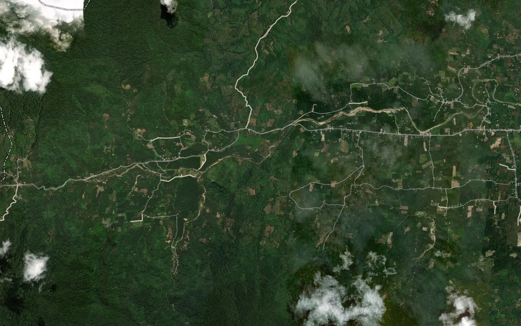 Satellite map of the Khlong Tha Rek