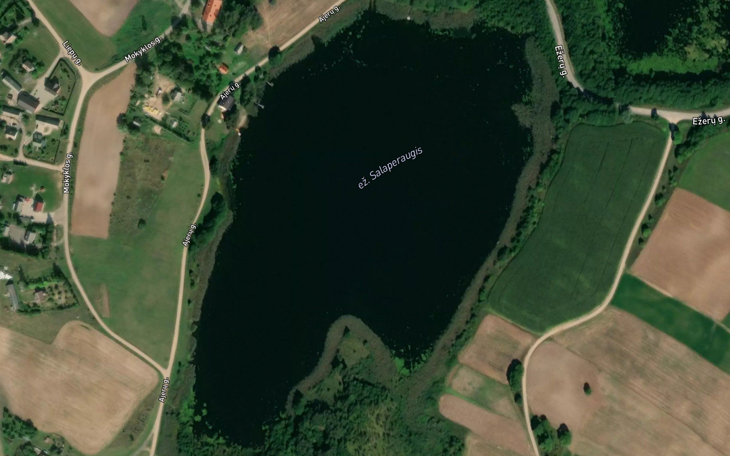 Ezeras Salaperaugis