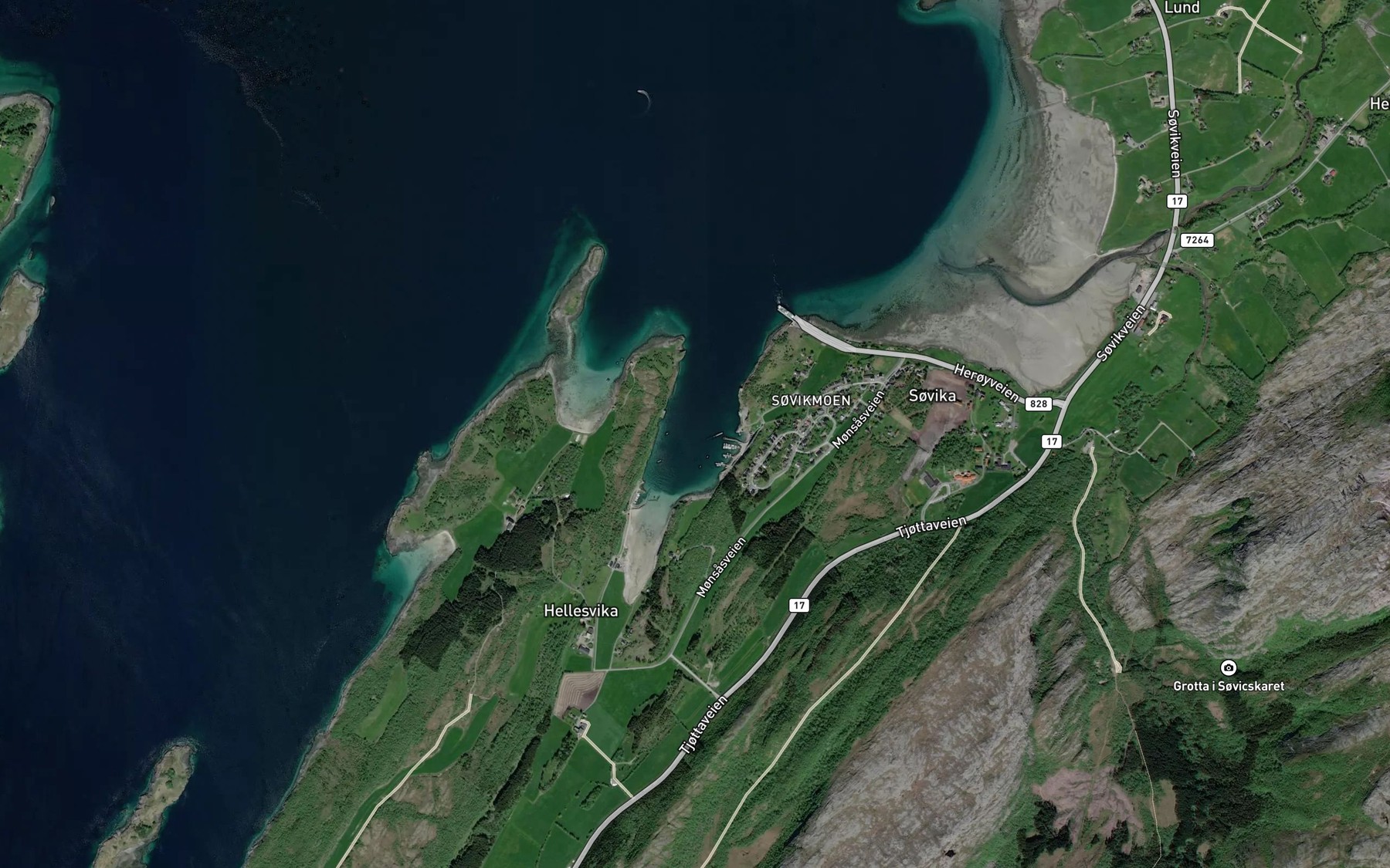 Satellite map of the Sovikvagen