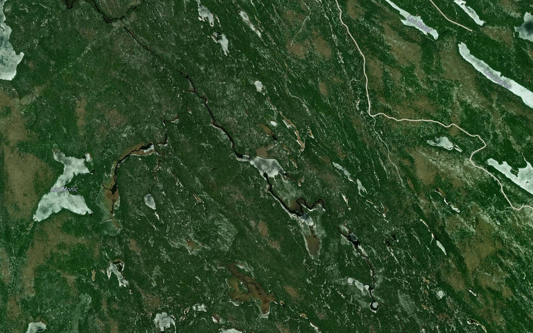 Satellite map of the Lac Paul