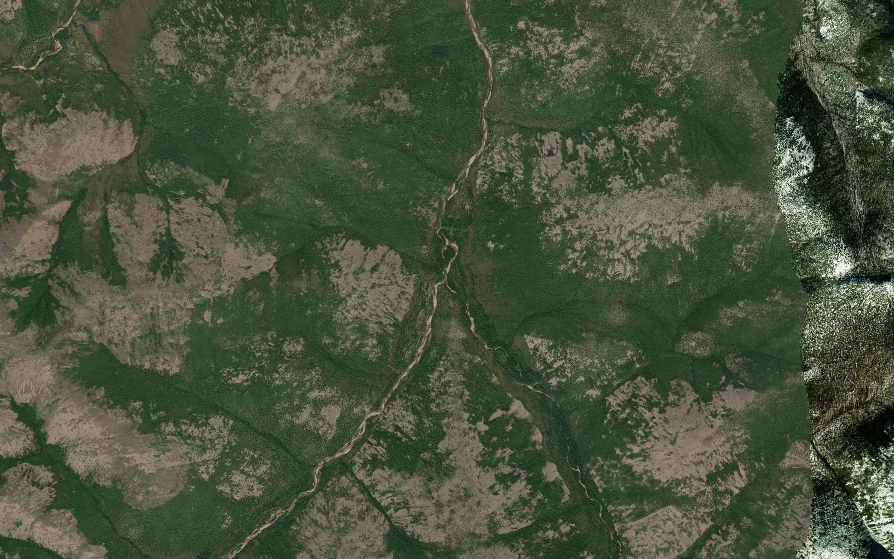 Satellite map of the Ratnyy