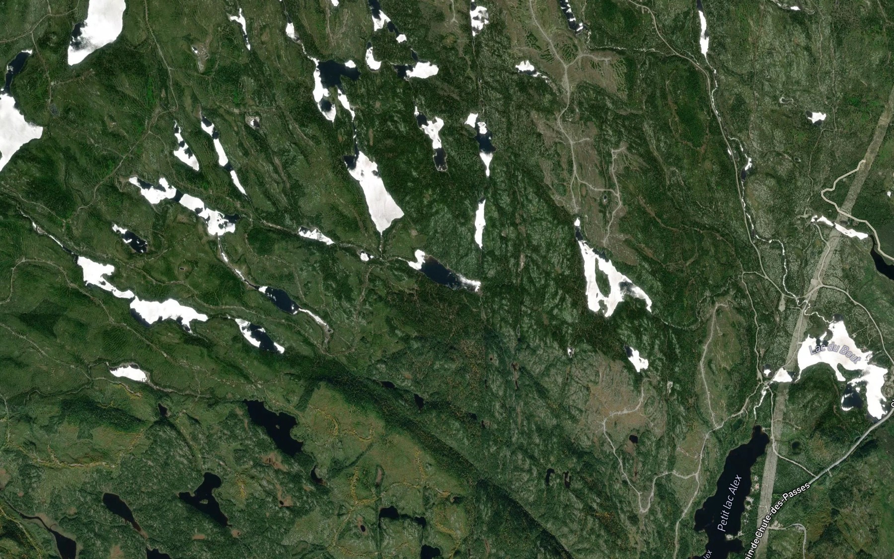 Satellite map of the Lac Hudon