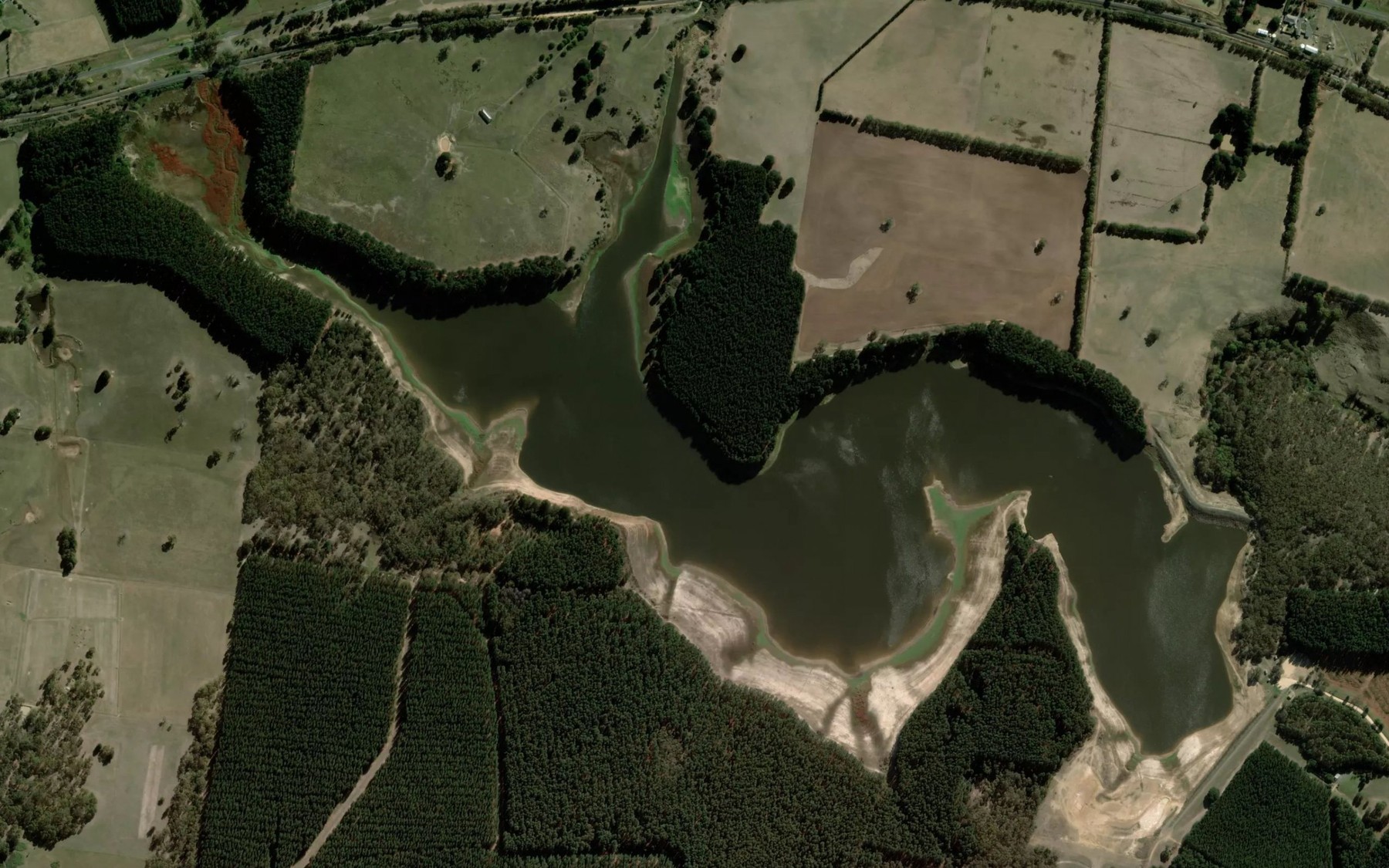 Satellite map of the Bostock Reservoir