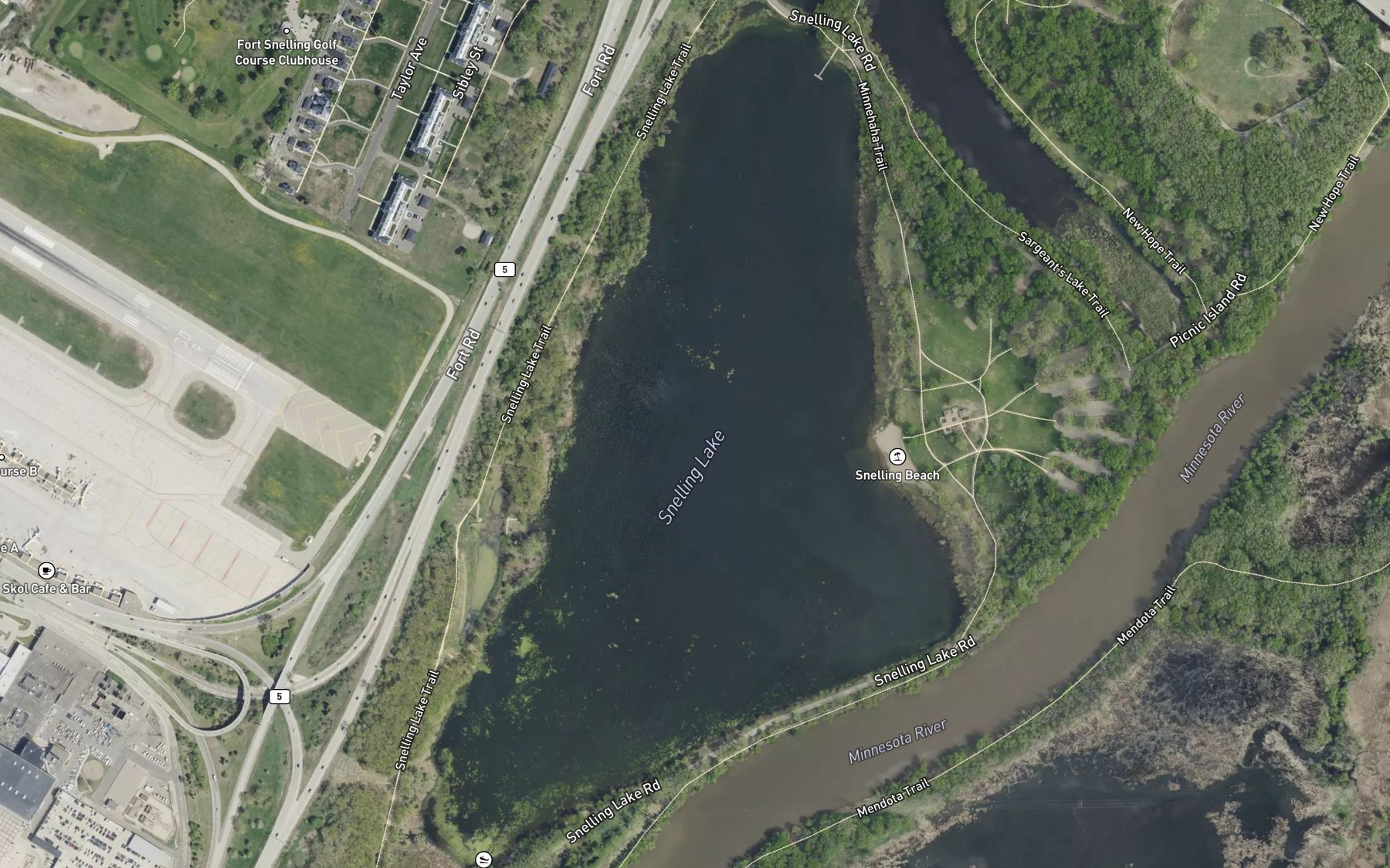 Satellite map of the Snelling Lake