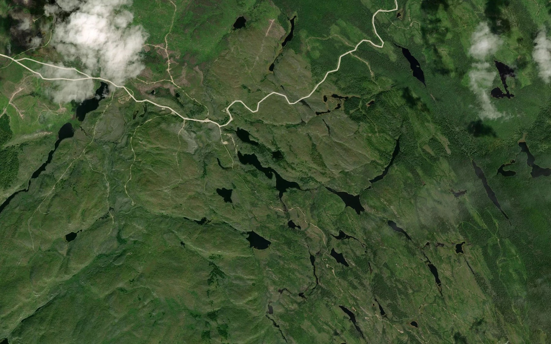Satellite map of the Lac Kaamiskapitok