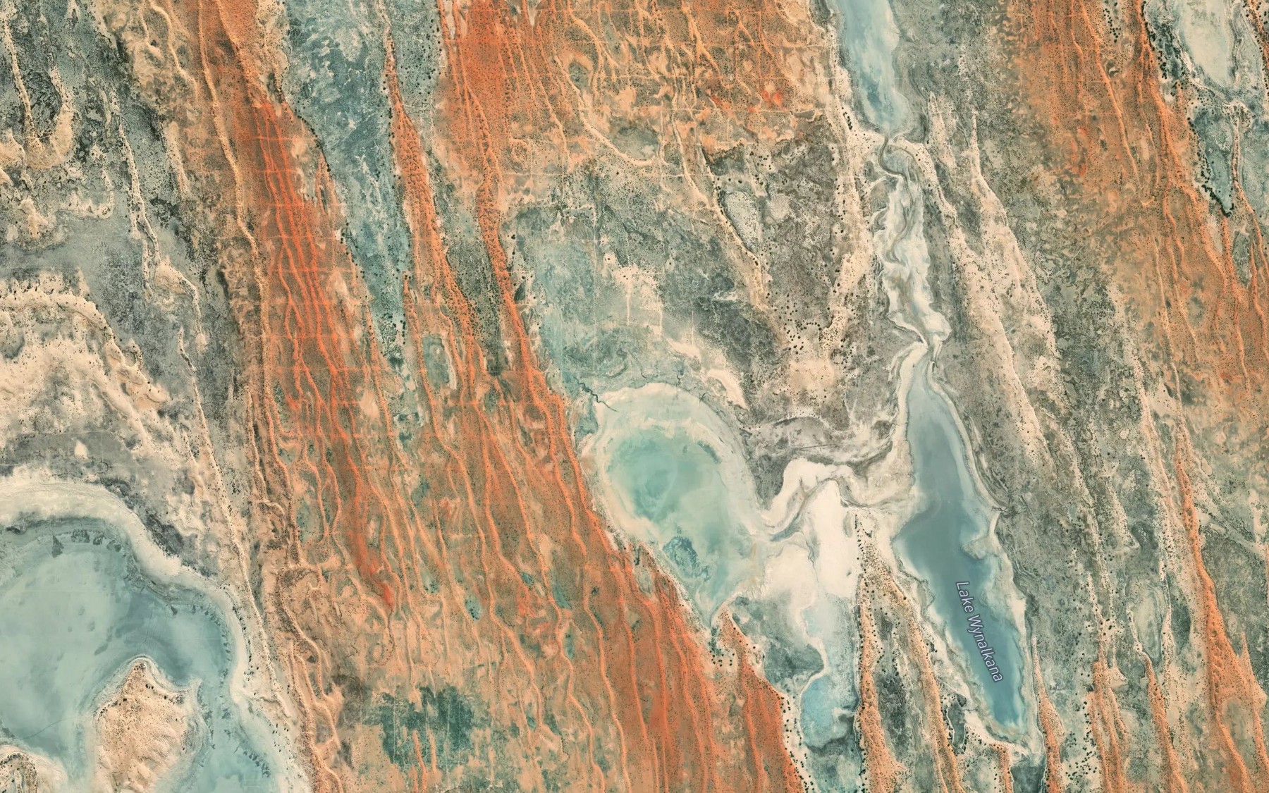 Satellite map of the Lake Watchiewatchina
