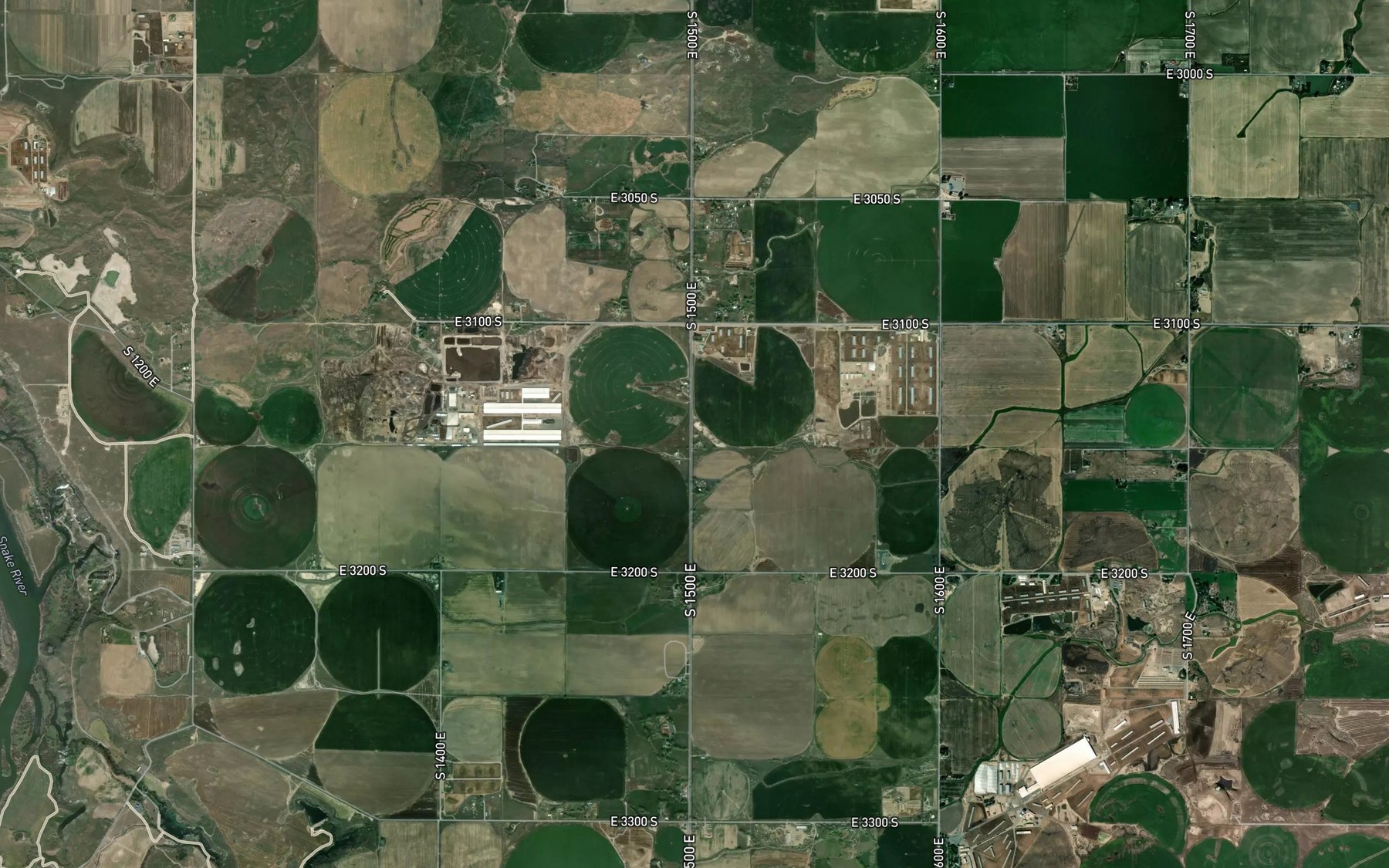 Satellite map of the Lateral W-58