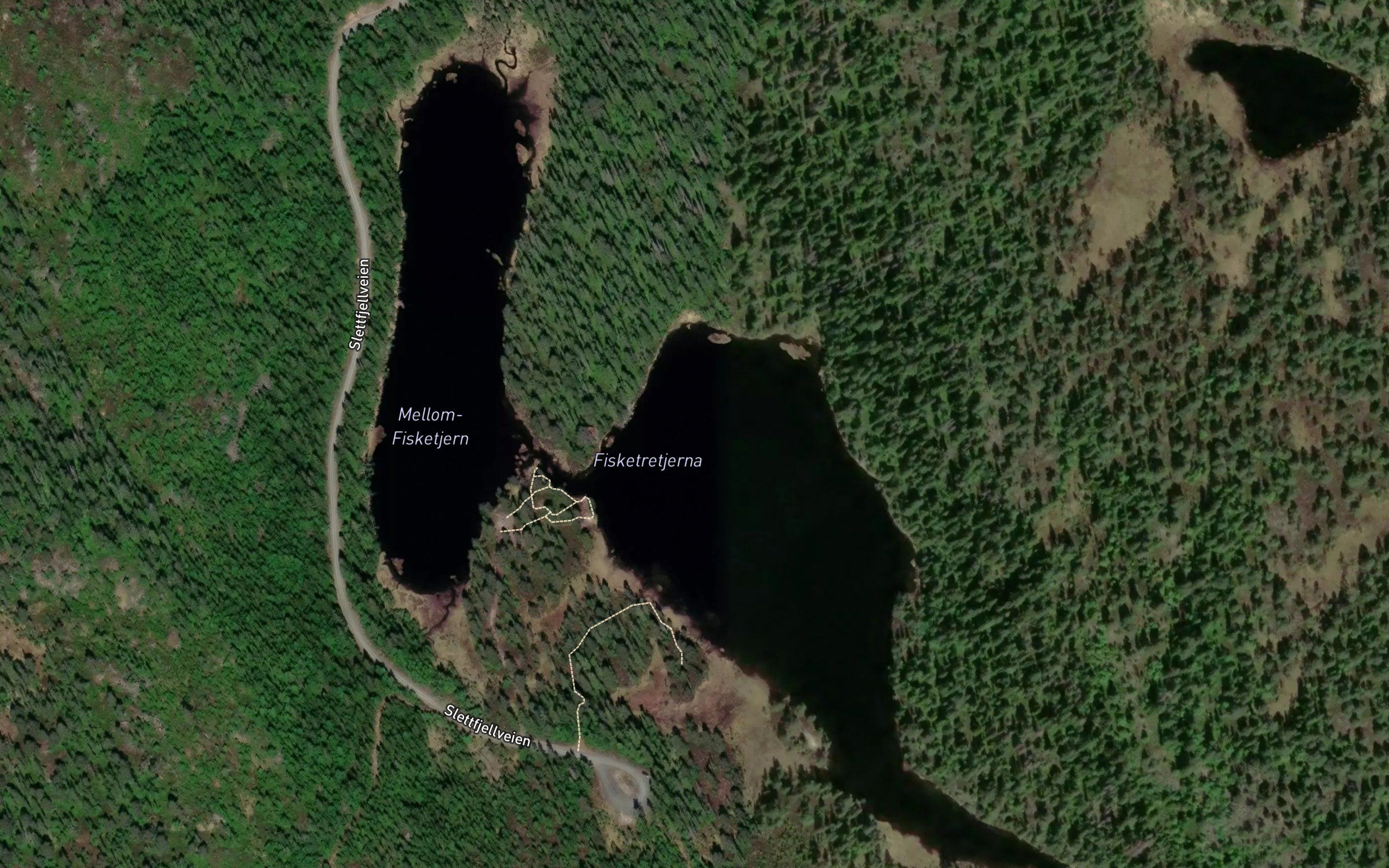 Mellom Fisketjern