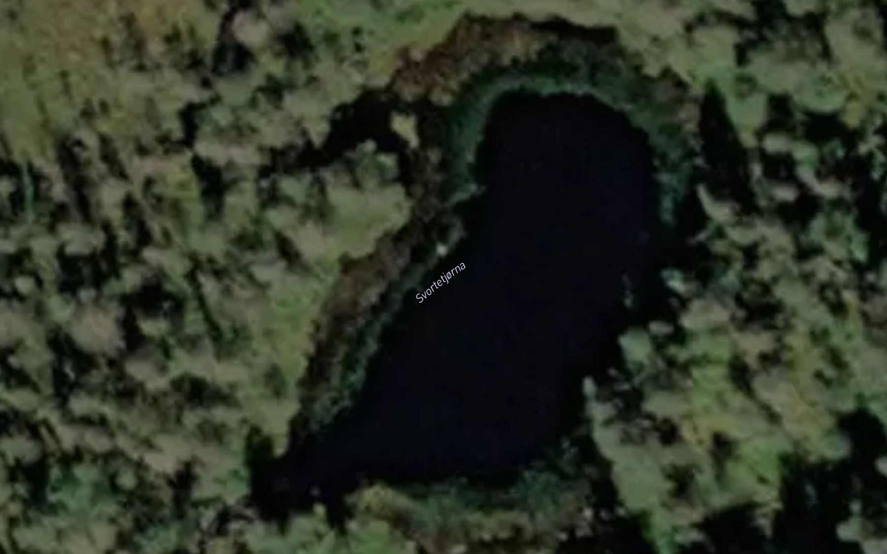 Satellite map of the Svartetjerna