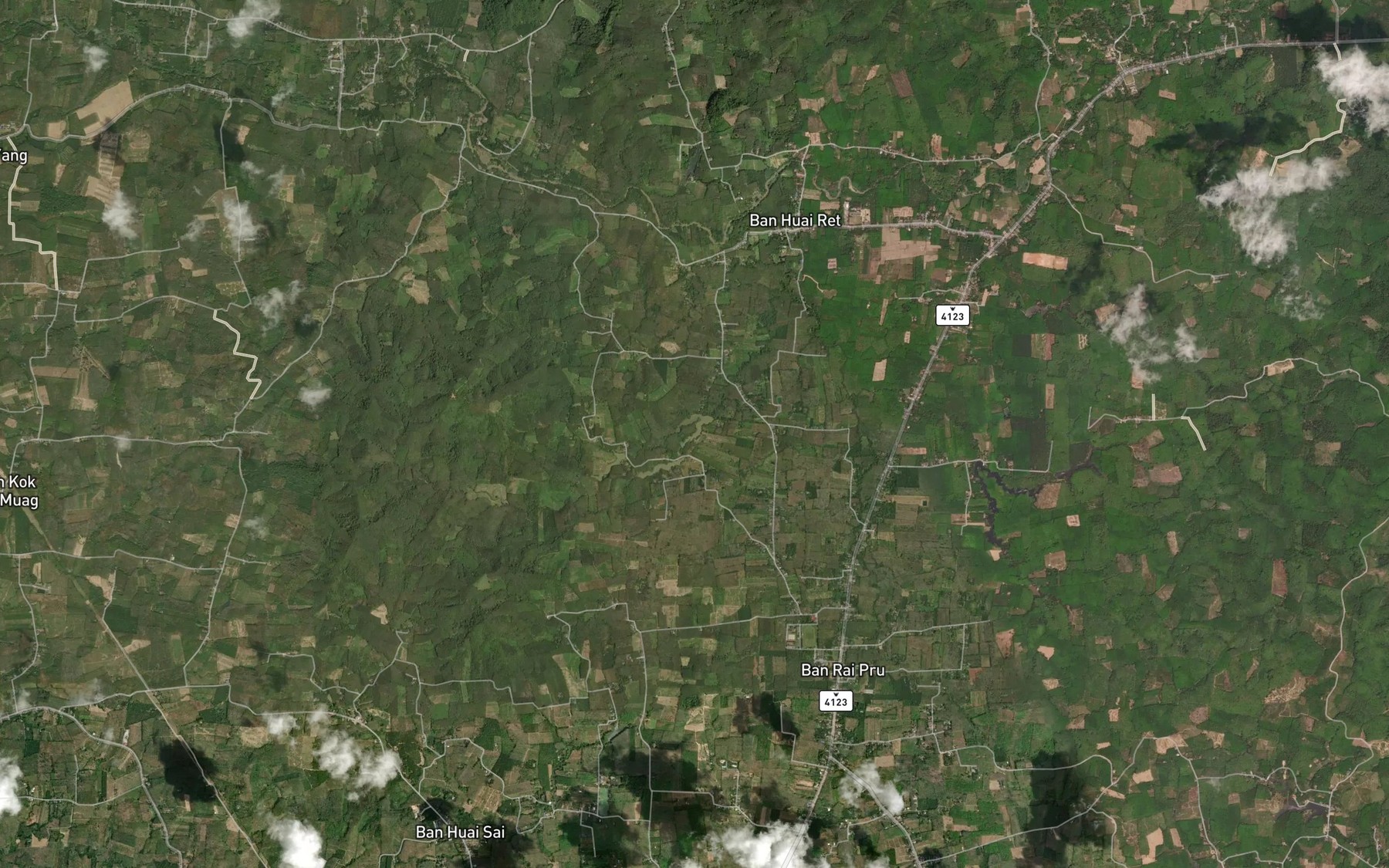 Satellite map of the Ang Kep Nam Nong Hang