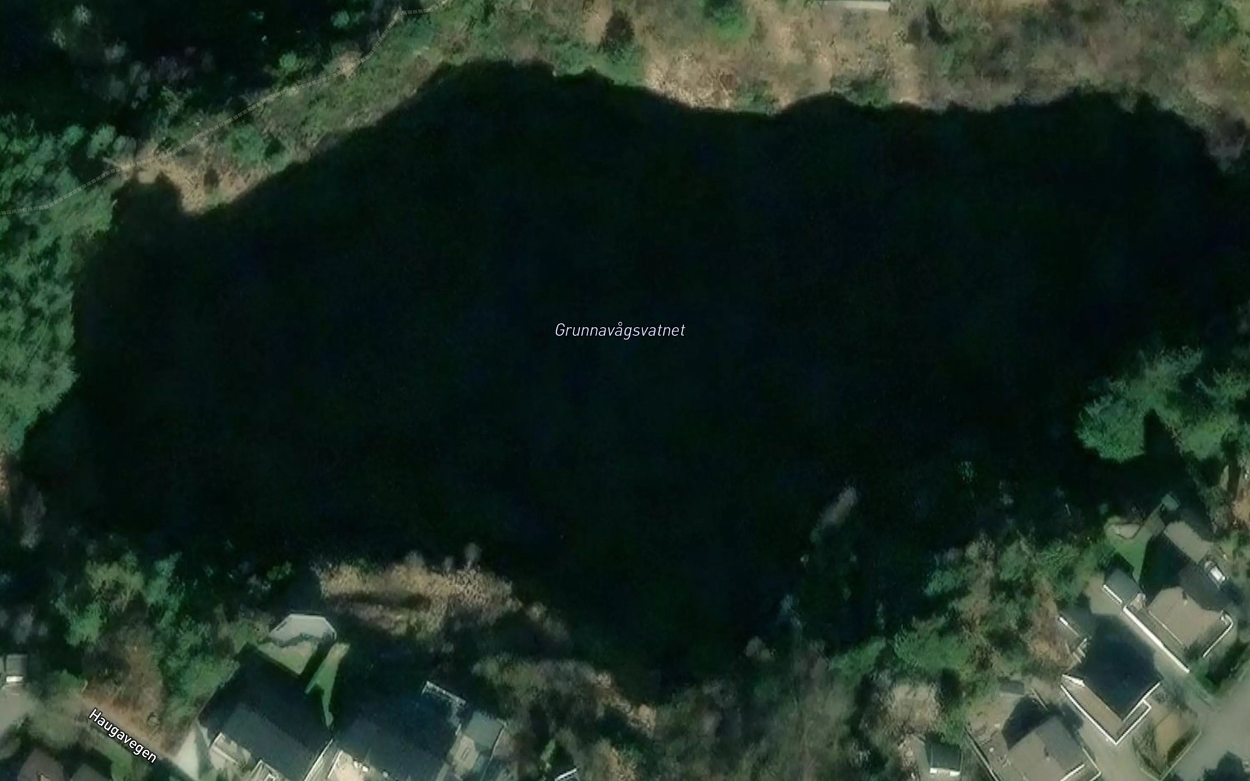 Satellite map of the Grunnavagsvatnet
