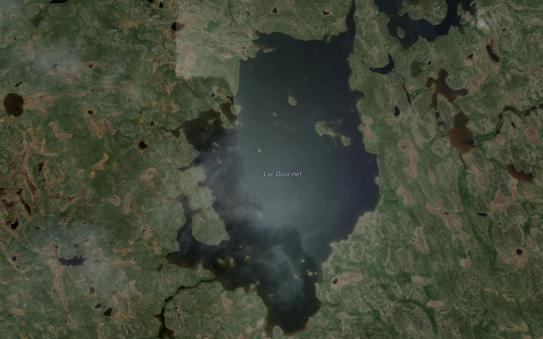 Satellite map of the Lac Doucinet