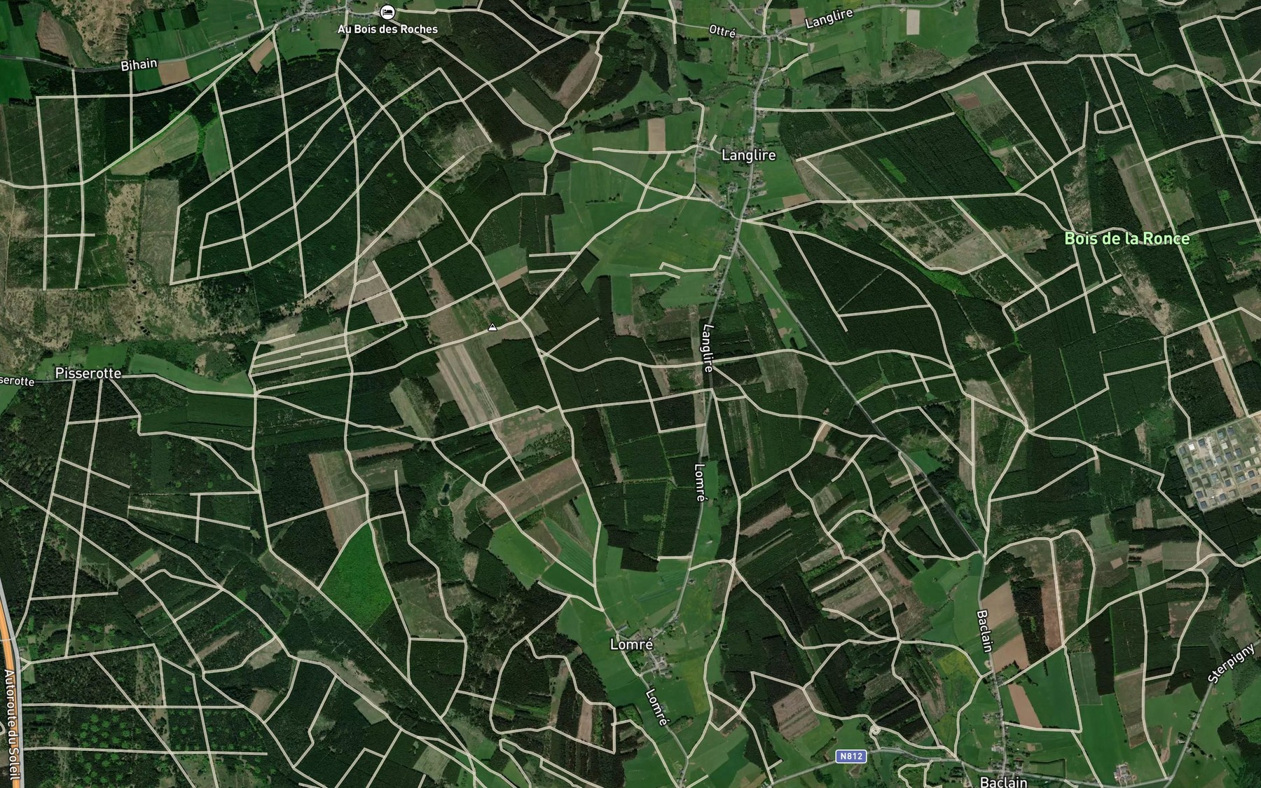 Satellite map of the Etang Leonard