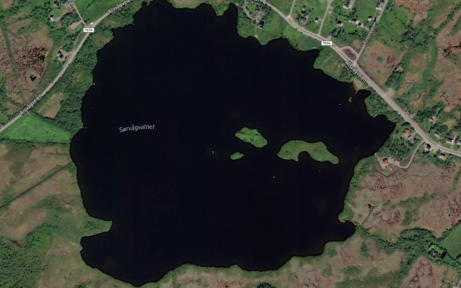 Satellite map of the Sorvagvatnet