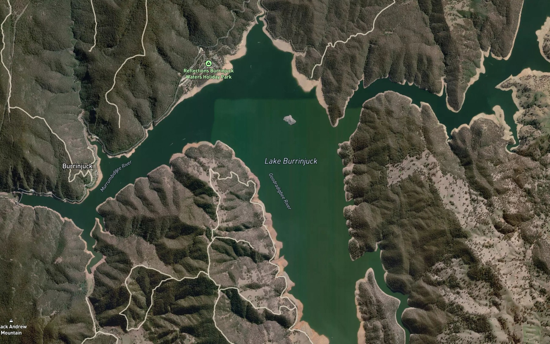 Satellite map of the Burrinjuck Dam