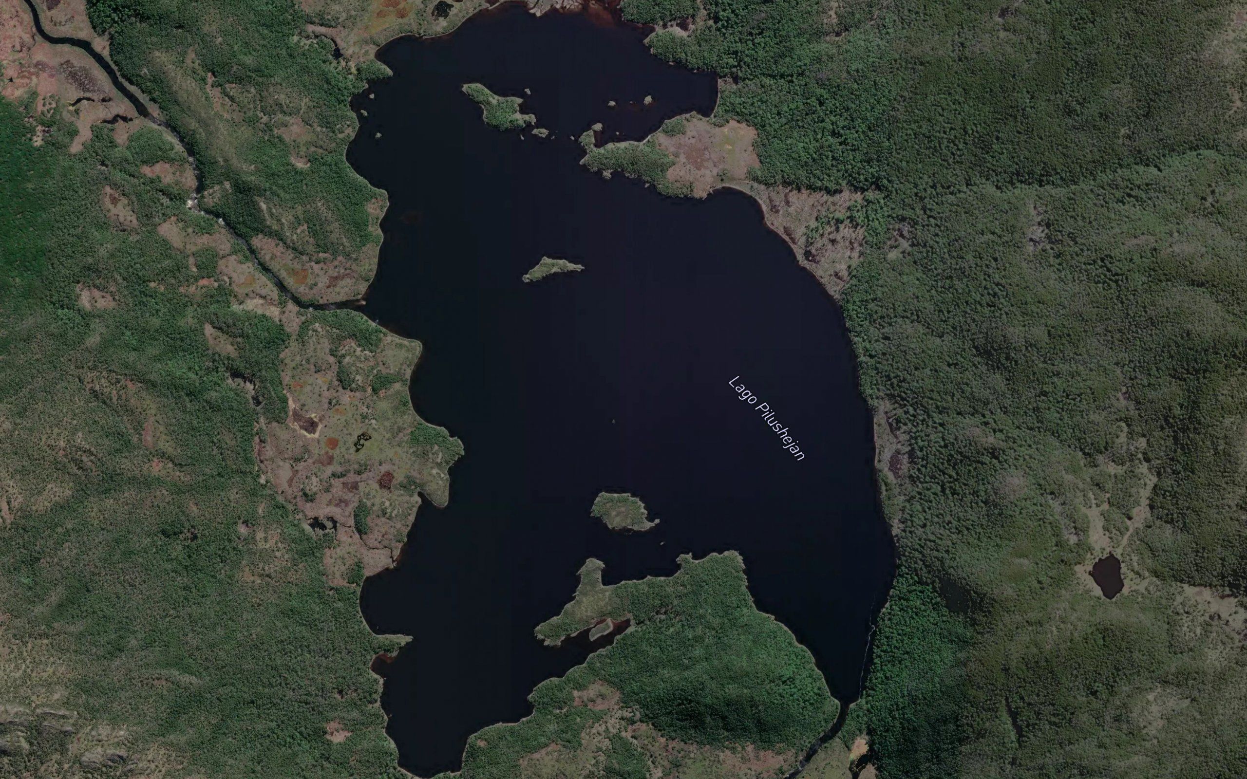 Lago Pilushejan
