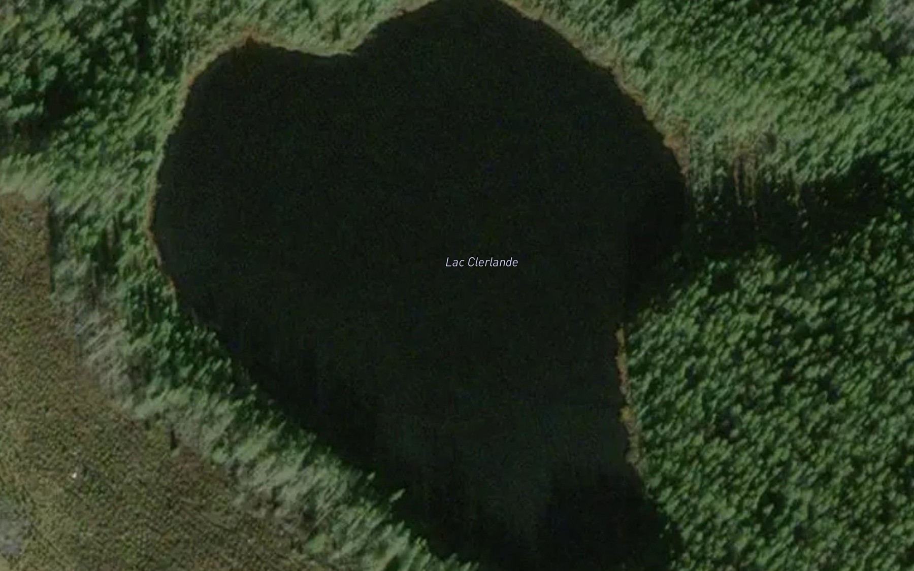 Satellite map of the Lac Clerlande