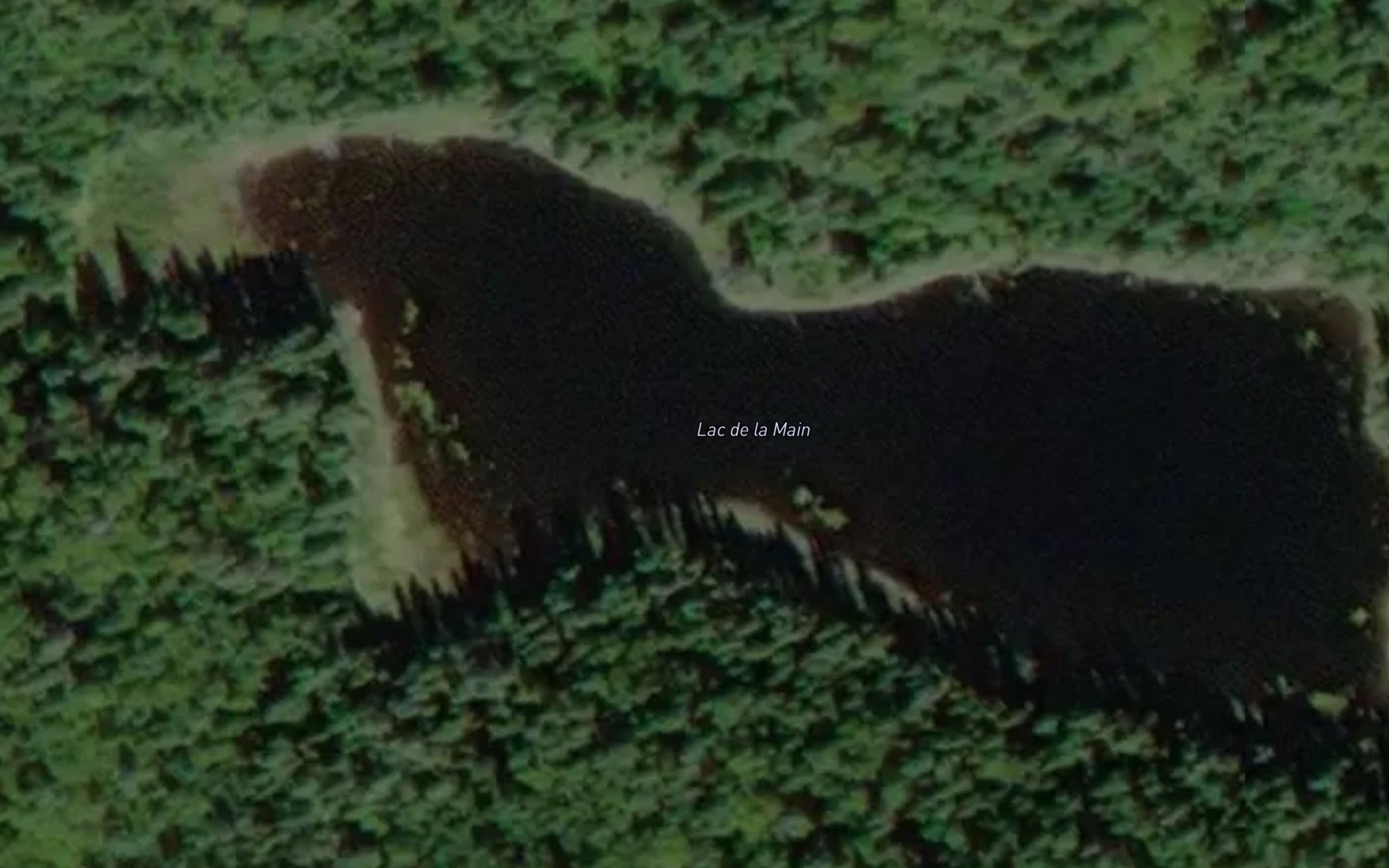 Satellite map of the Lac de la Main