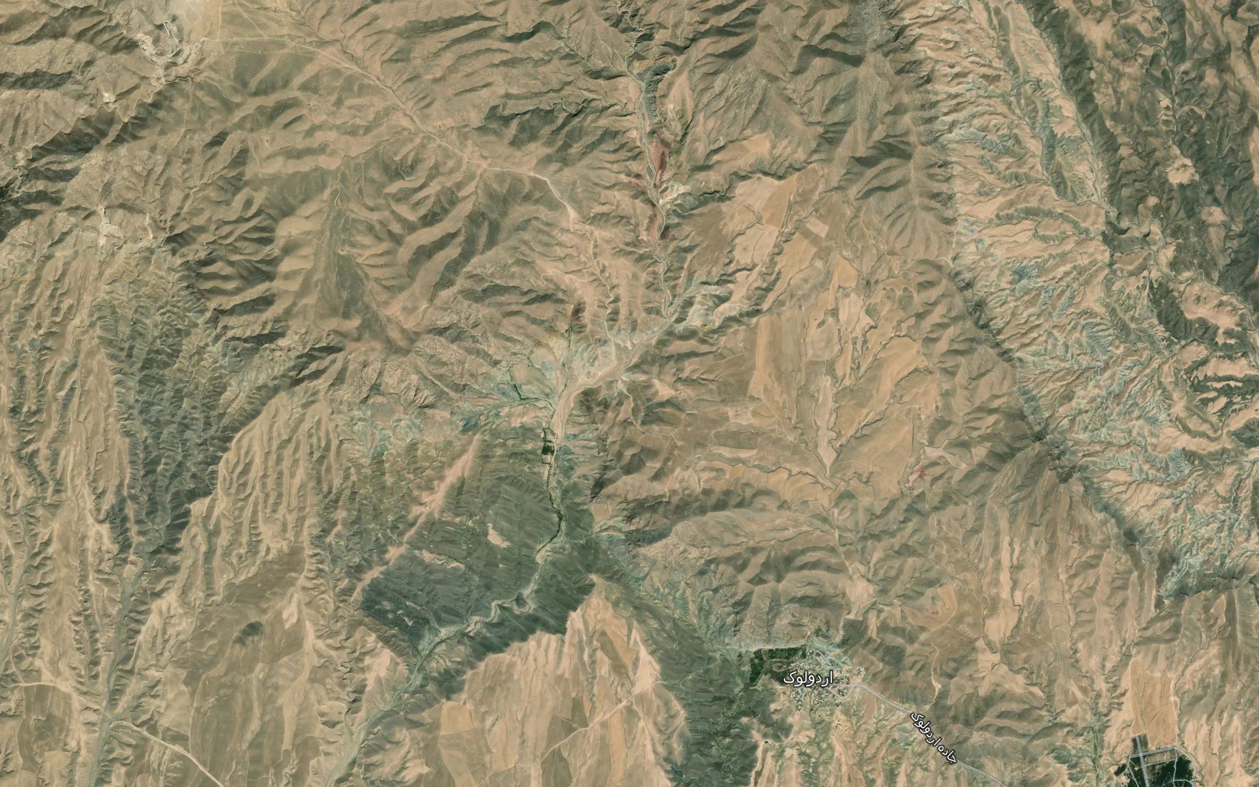 Cheshmeh-ye Chenarak