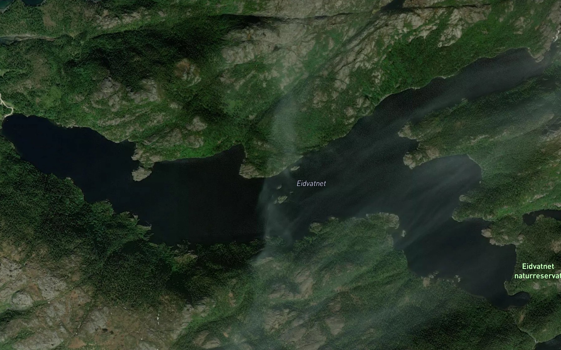 Satellite map of the Almlibukta