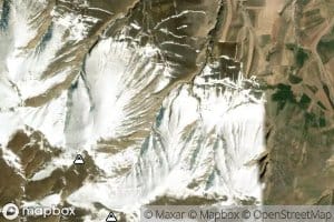 Cheshmeh-ye Tak Aghach Bolaghi