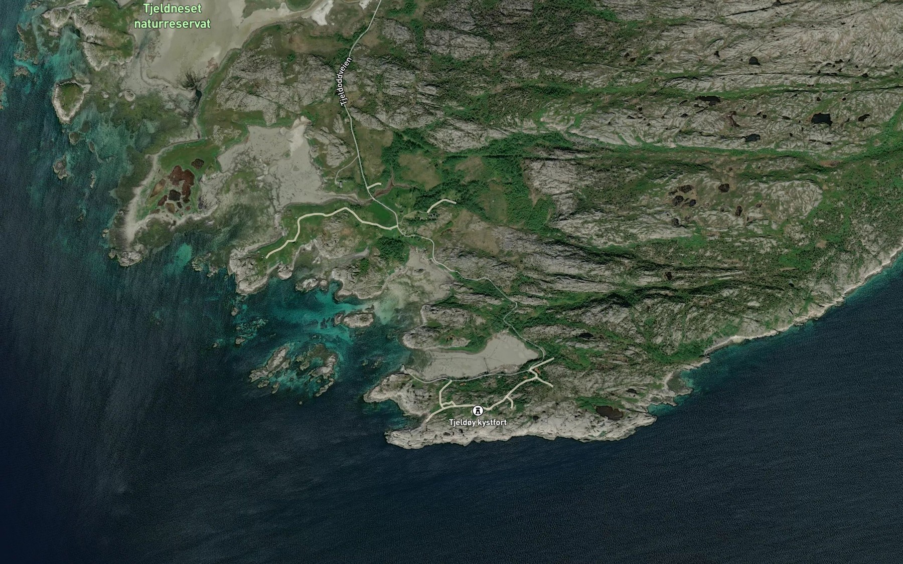 Satellite map of the Skittenvika