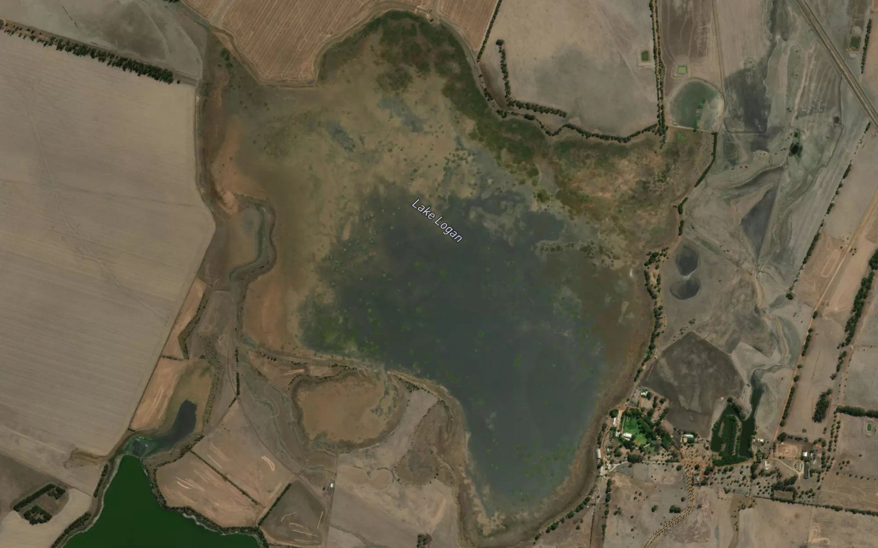 Satellite map of the Mount Elephant Lake